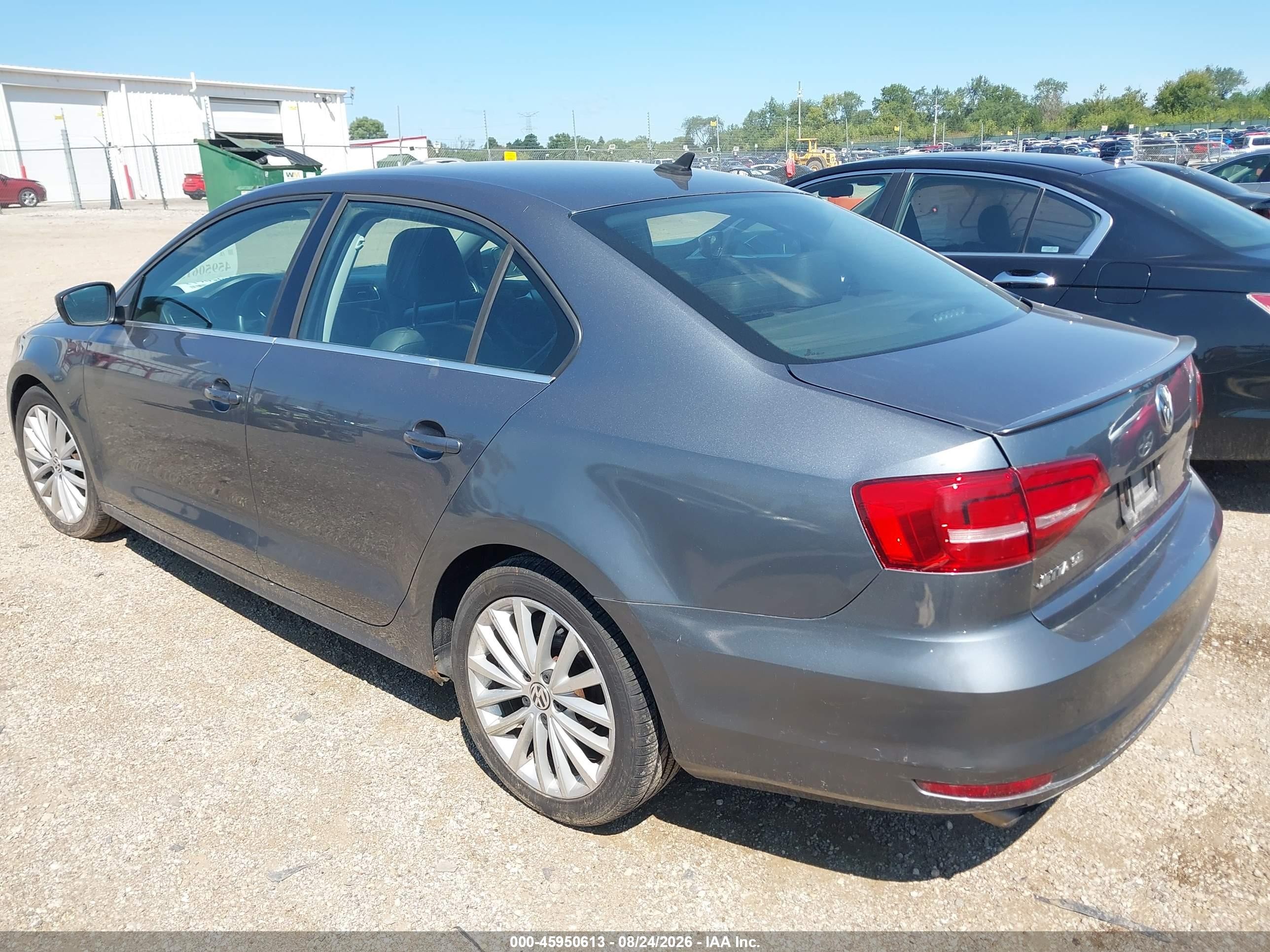 2015 Volkswagen Jetta 1.8t Se Gray vin: 3VWD07AJ5FM214325