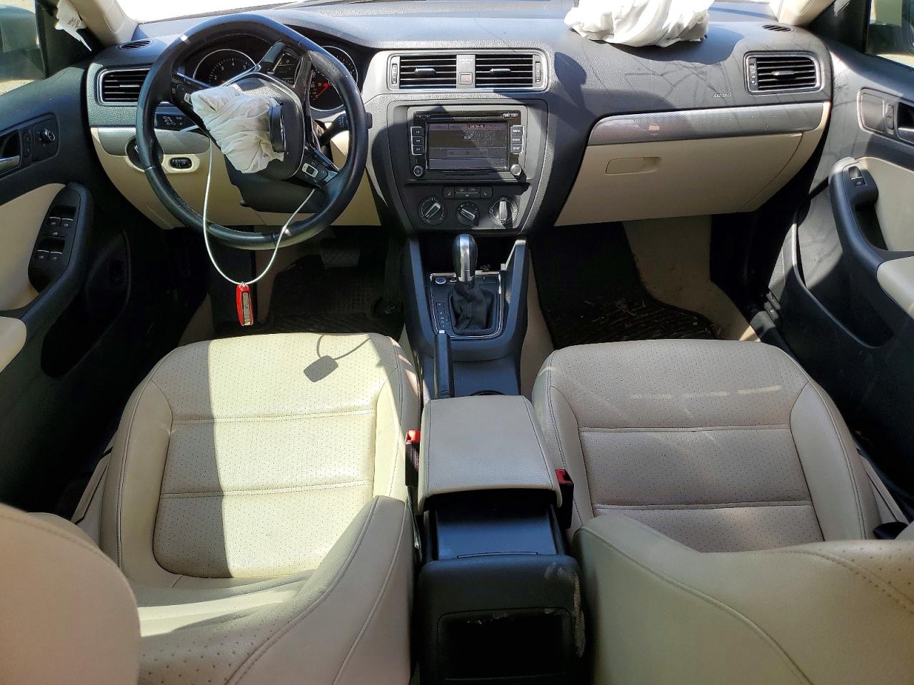 2015 Volkswagen Jetta Se Silver vin: 3VWD07AJ5FM313761
