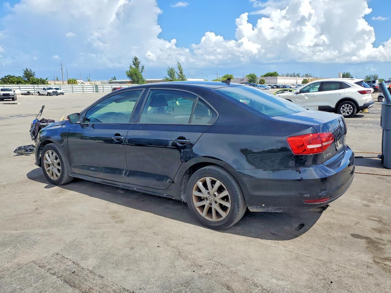 2015 Volkswagen Jetta Se Black vin: 3VWD07AJ5FM326543