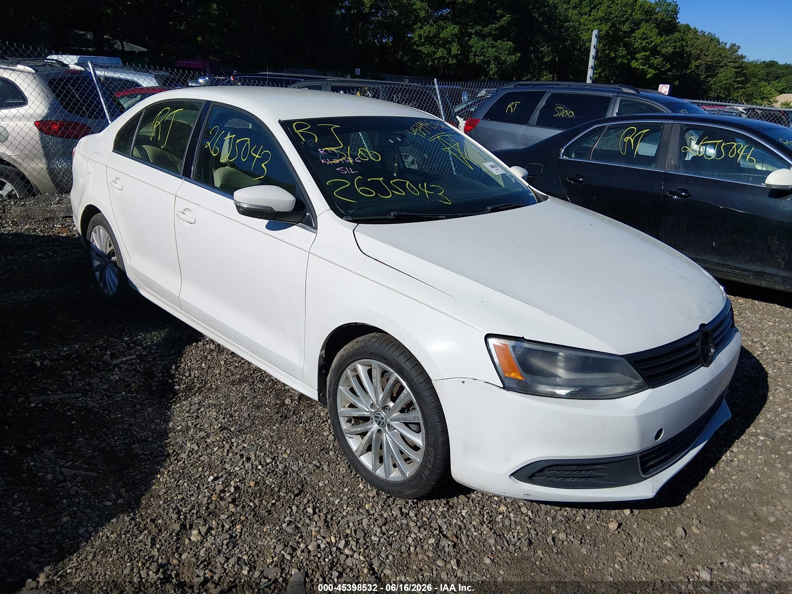 3VWD07AJ6EM222495