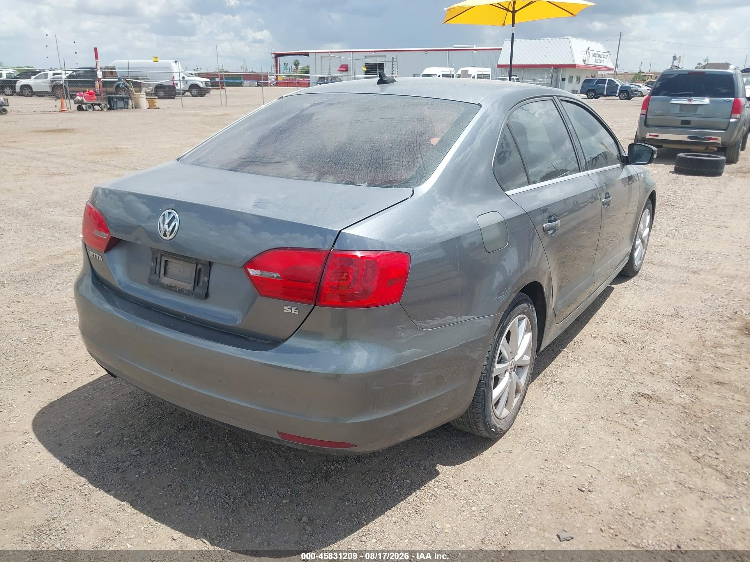 2014 Volkswagen Jetta 1.8t Se Gray vin: 3VWD07AJ6EM336495