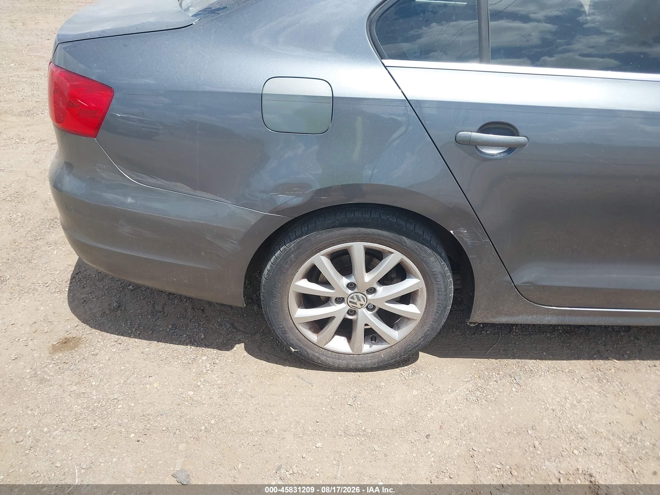 2014 Volkswagen Jetta 1.8t Se Gray vin: 3VWD07AJ6EM336495