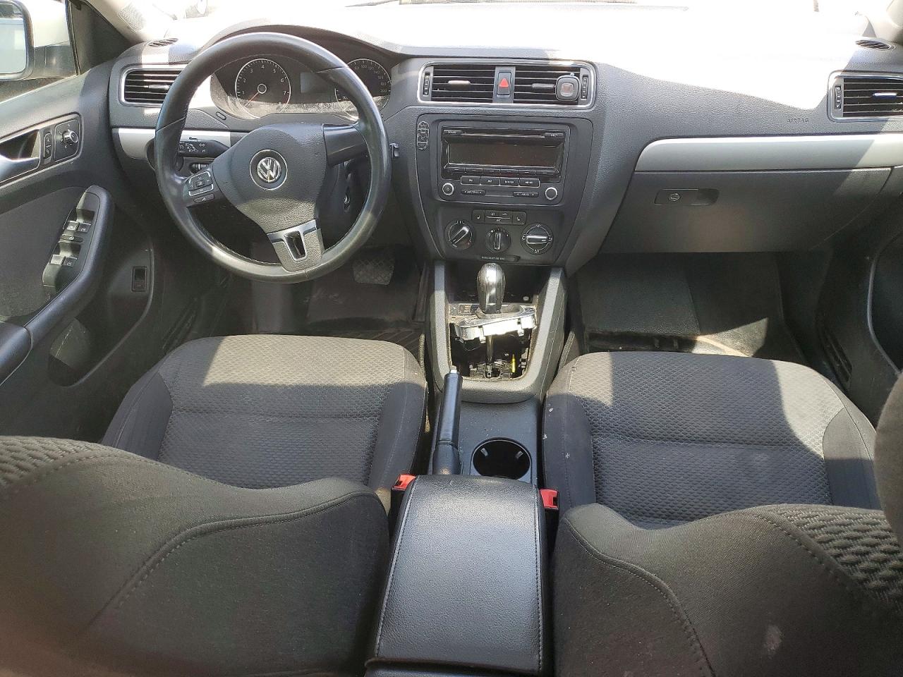 2014 Volkswagen Jetta Se White vin: 3VWD07AJ6EM422826
