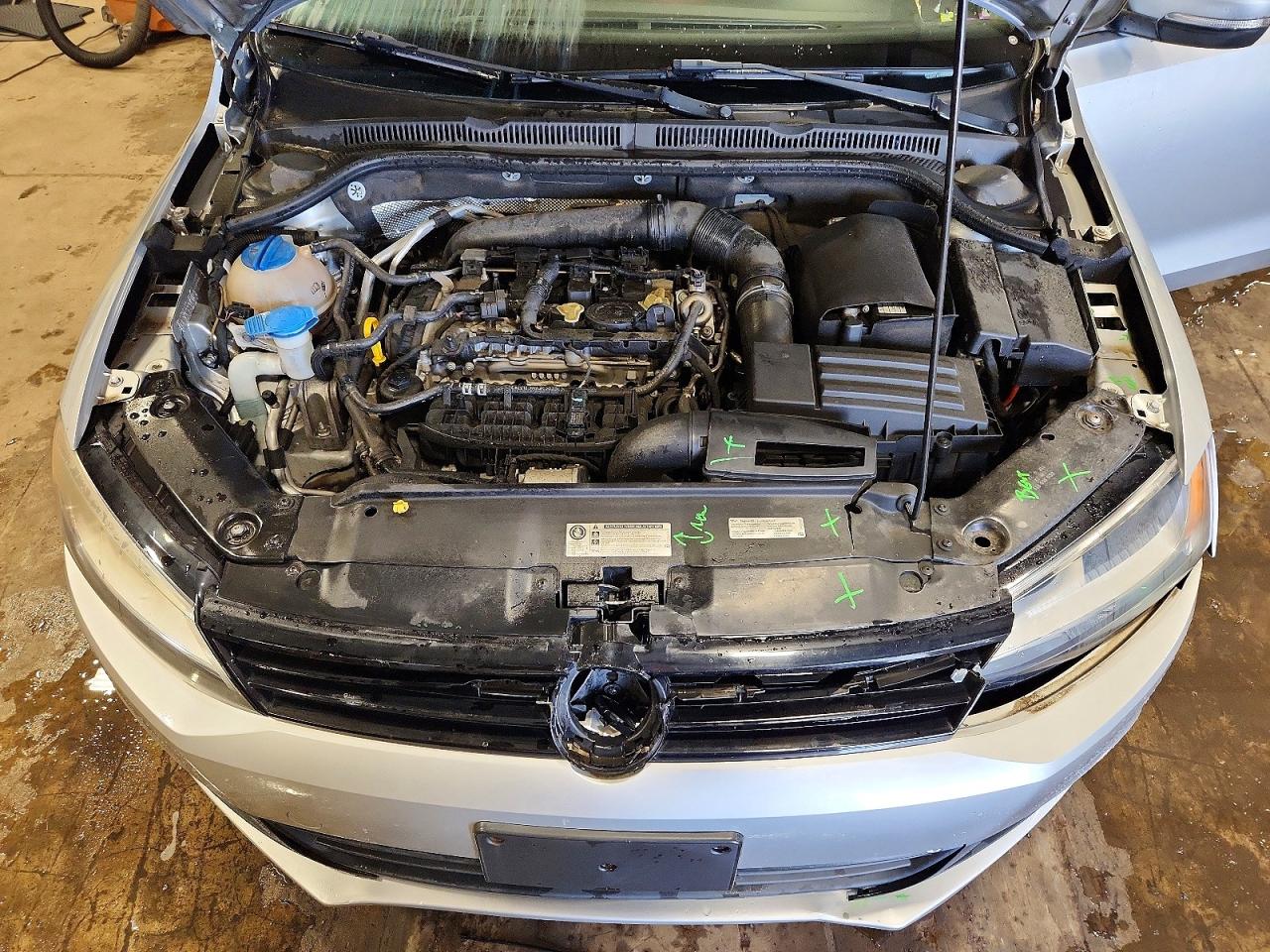 2014 Volkswagen Jetta Se Silver vin: 3VWD07AJ7EM222411