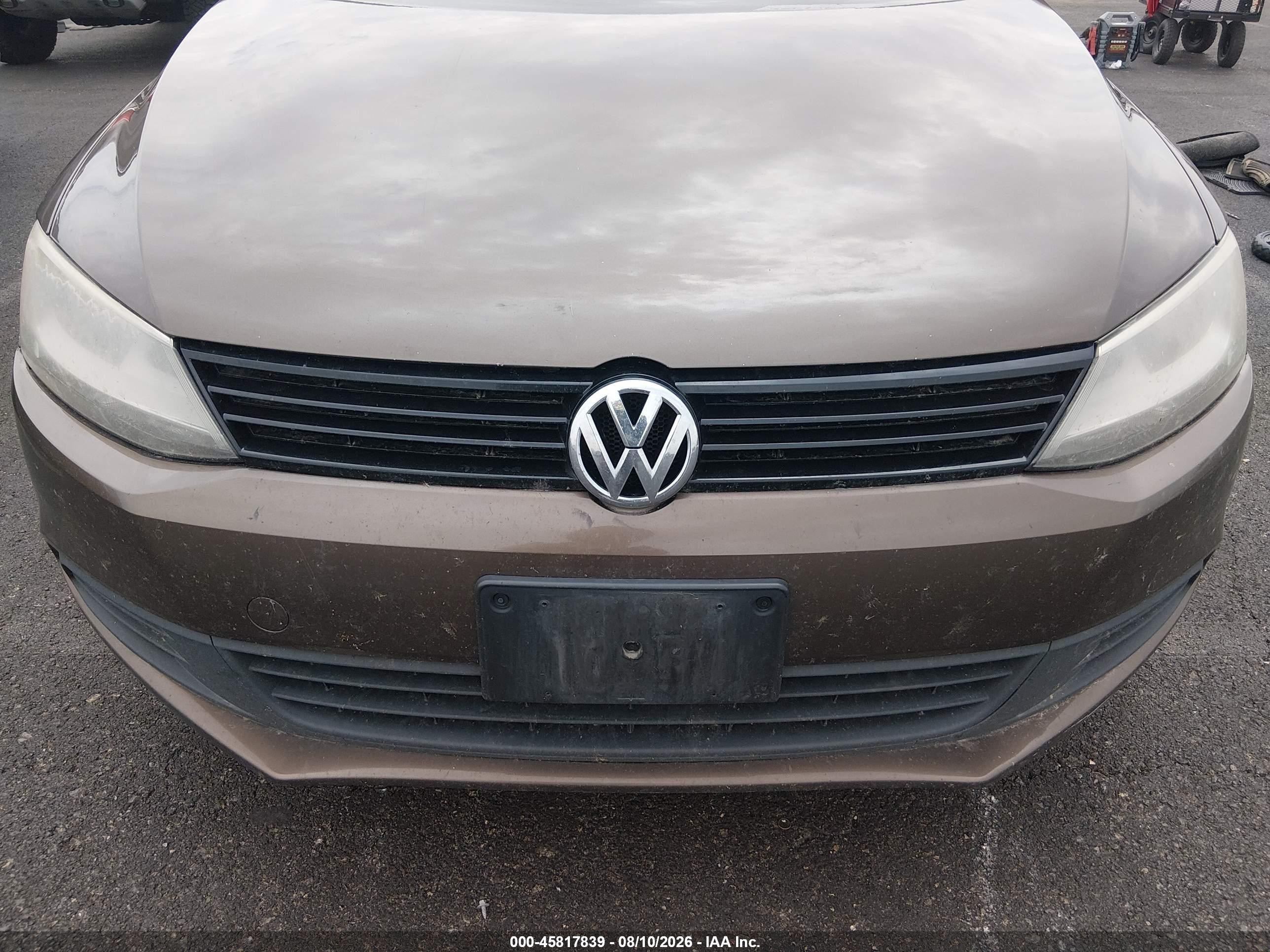 2014 Volkswagen Jetta 1.8t Se Brown vin: 3VWD07AJ7EM245896