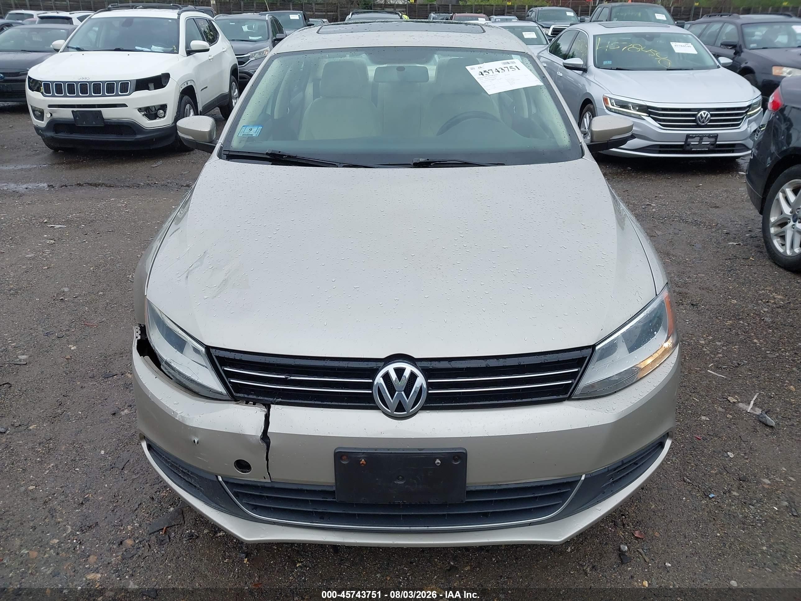 2014 Volkswagen Jetta 1.8t Se Beige vin: 3VWD07AJ7EM293480