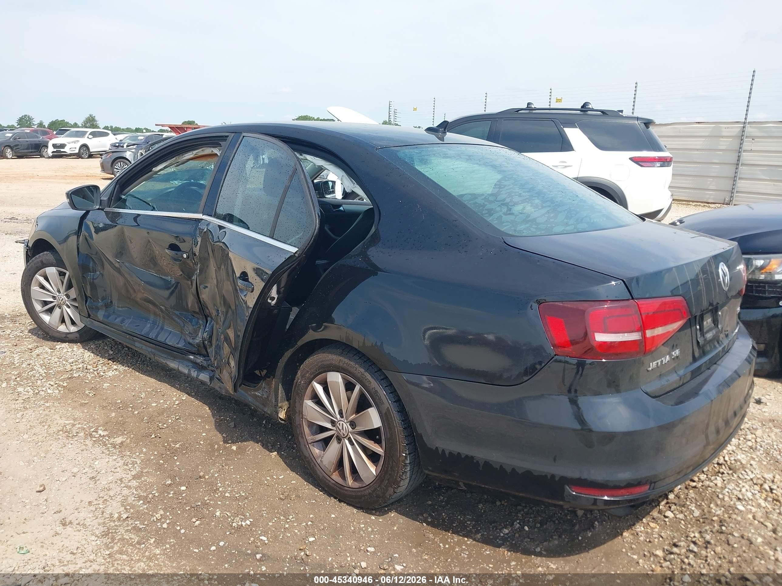 2015 Volkswagen Jetta 1.8t Se Black vin: 3VWD07AJ7FM300431