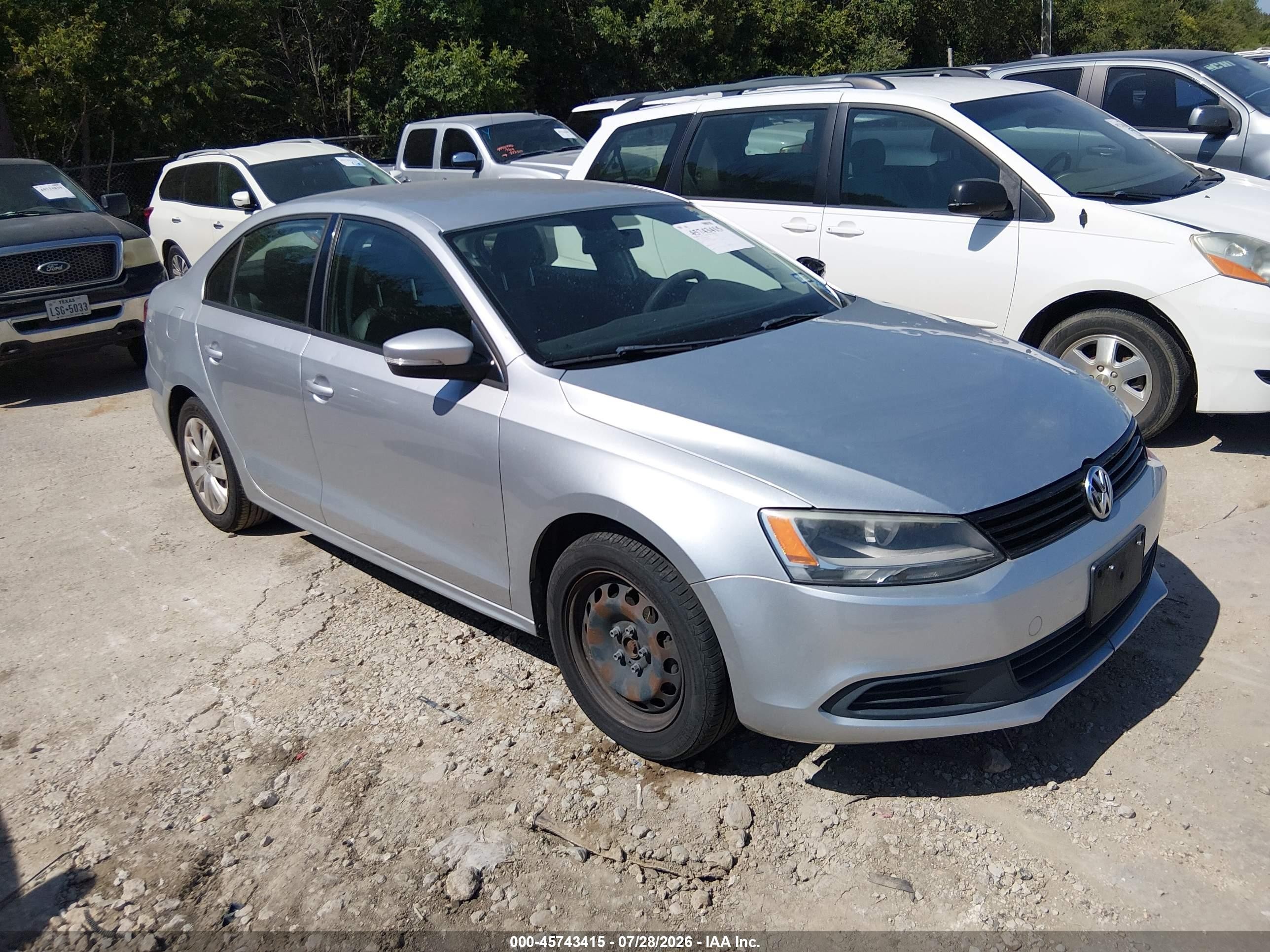 3VWD07AJ8EM265381