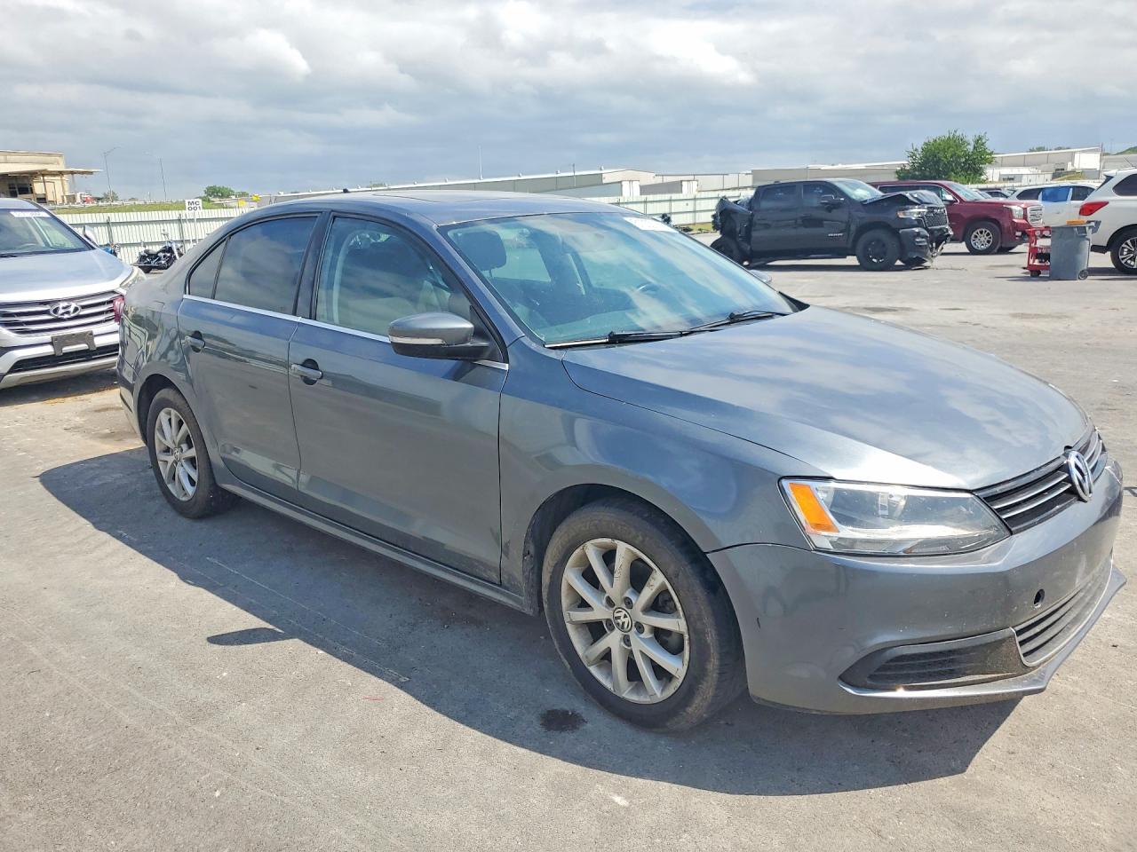 2014 Volkswagen Jetta Se Серый vin: 3VWD07AJ8EM362113