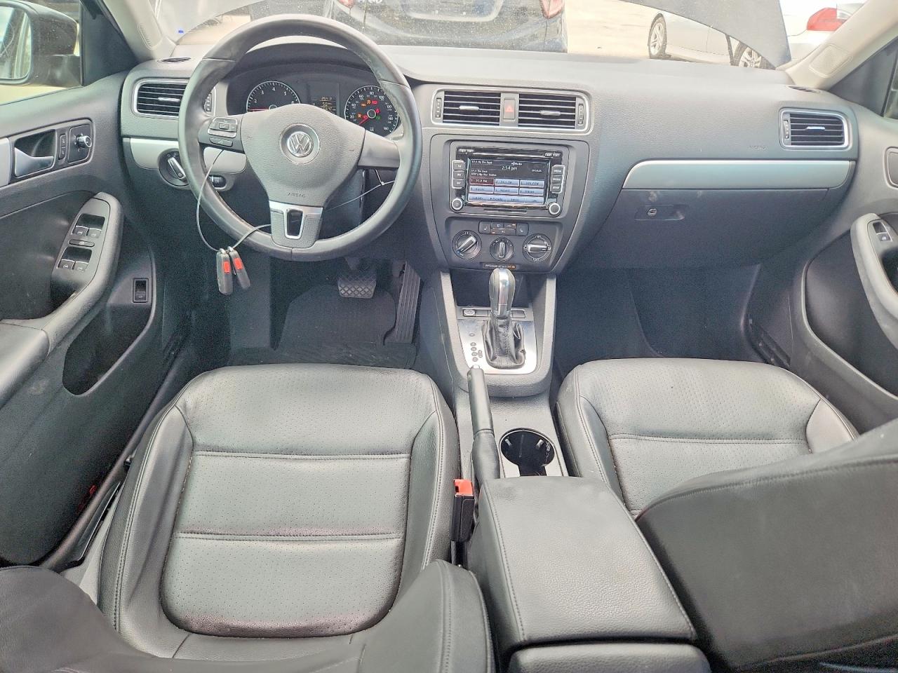 2014 Volkswagen Jetta Черный vin: 3VWD07AJ8EM364220