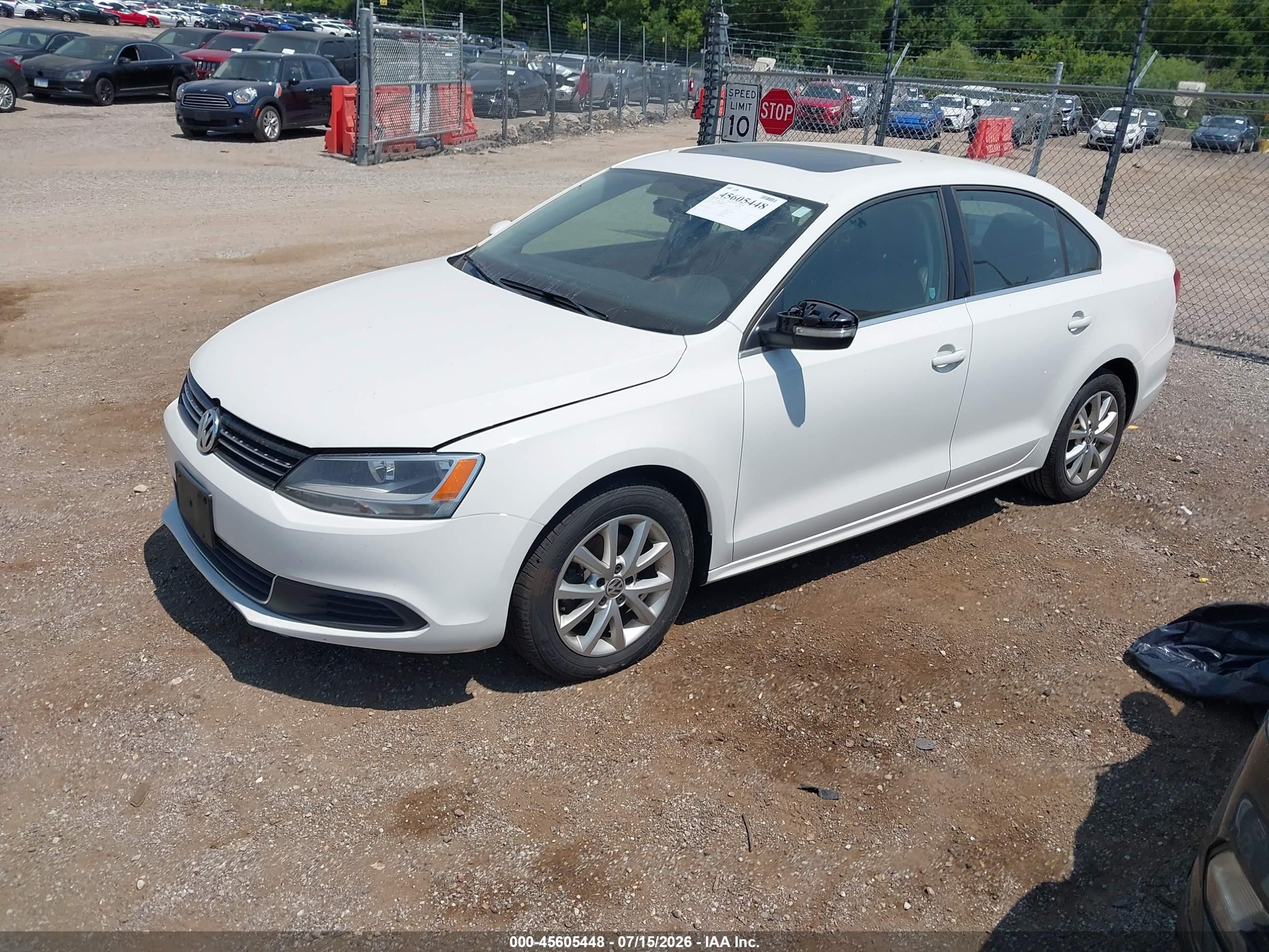2014 Volkswagen Jetta 1.8t Se White vin: 3VWD07AJ8EM387738