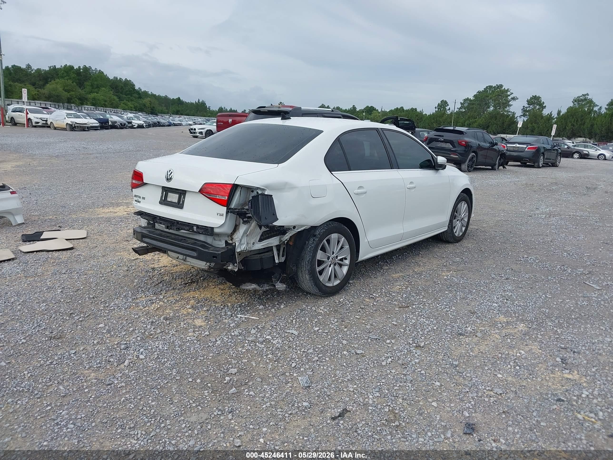 2015 Volkswagen Jetta 1.8t Se White vin: 3VWD07AJ8FM338427