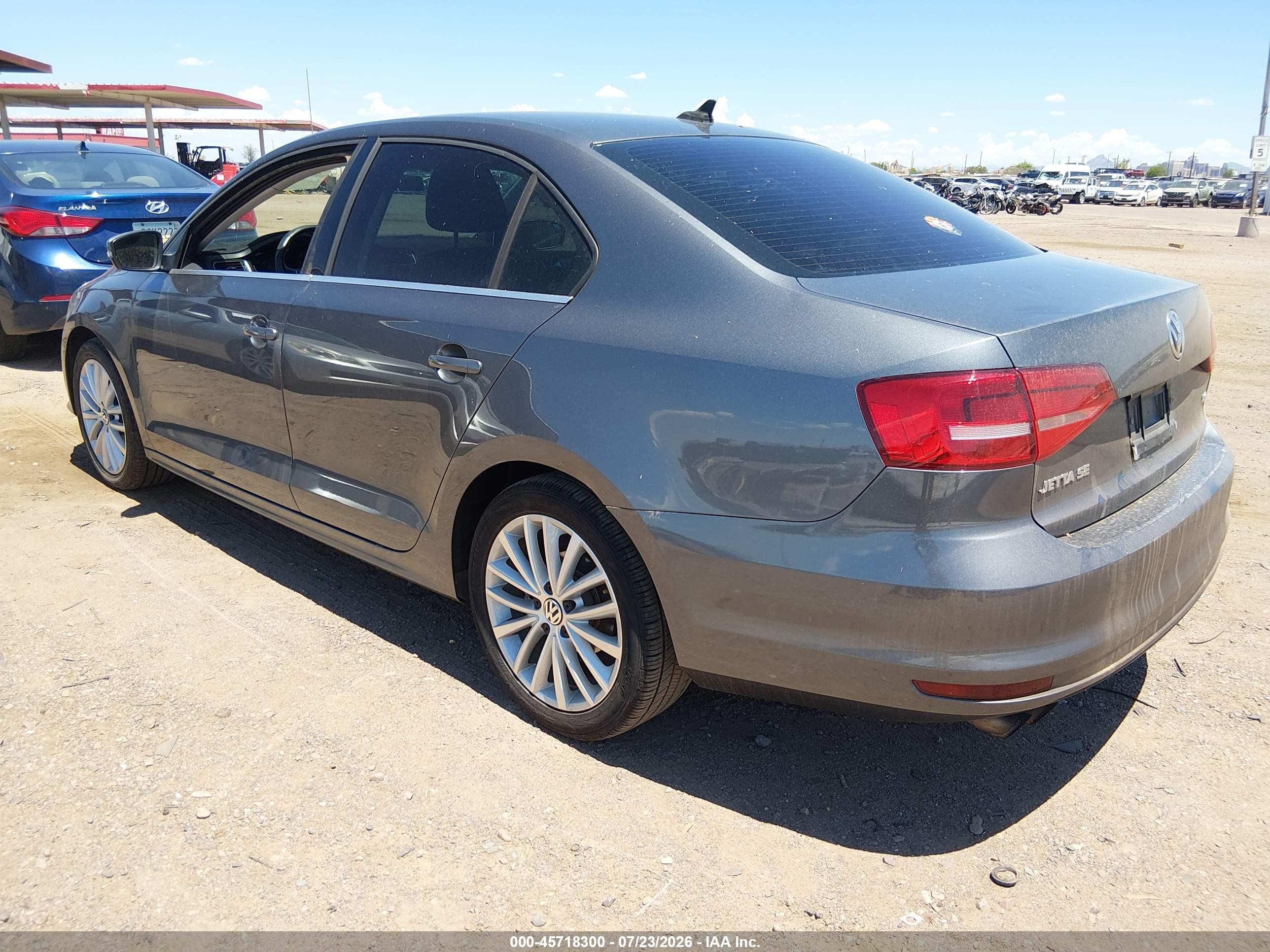 2015 Volkswagen Jetta 1.8t Se Gray vin: 3VWD07AJ8FM402188