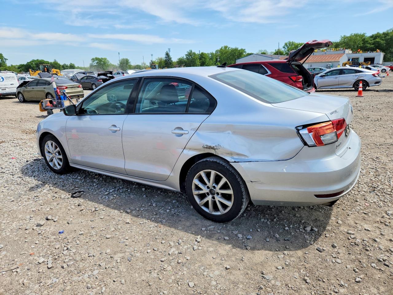 2015 Volkswagen Jetta Se Silver vin: 3VWD07AJ8FM411635