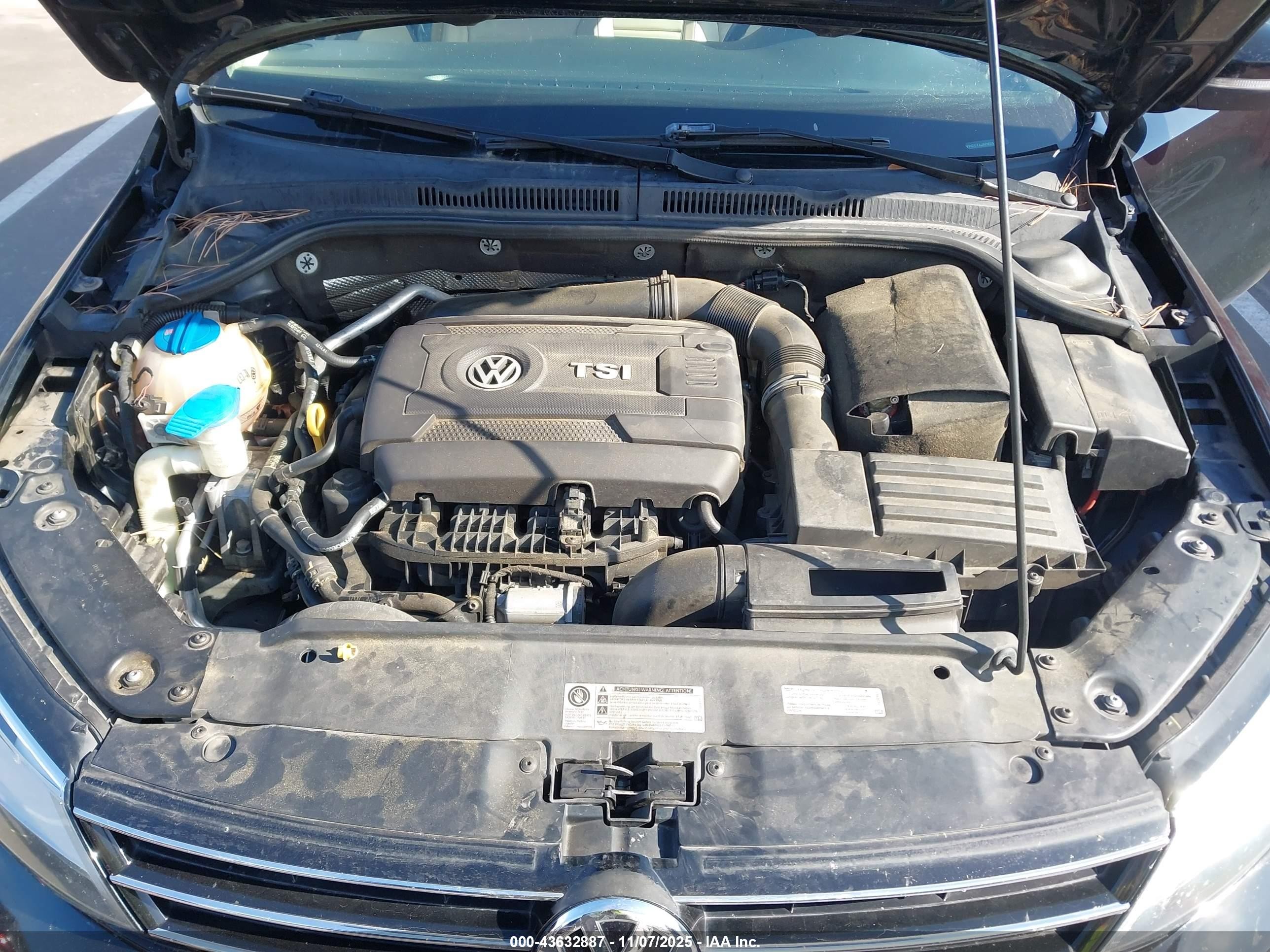 2015 Volkswagen Jetta 1.8t Se Черный vin: 3VWD07AJ9FM253337