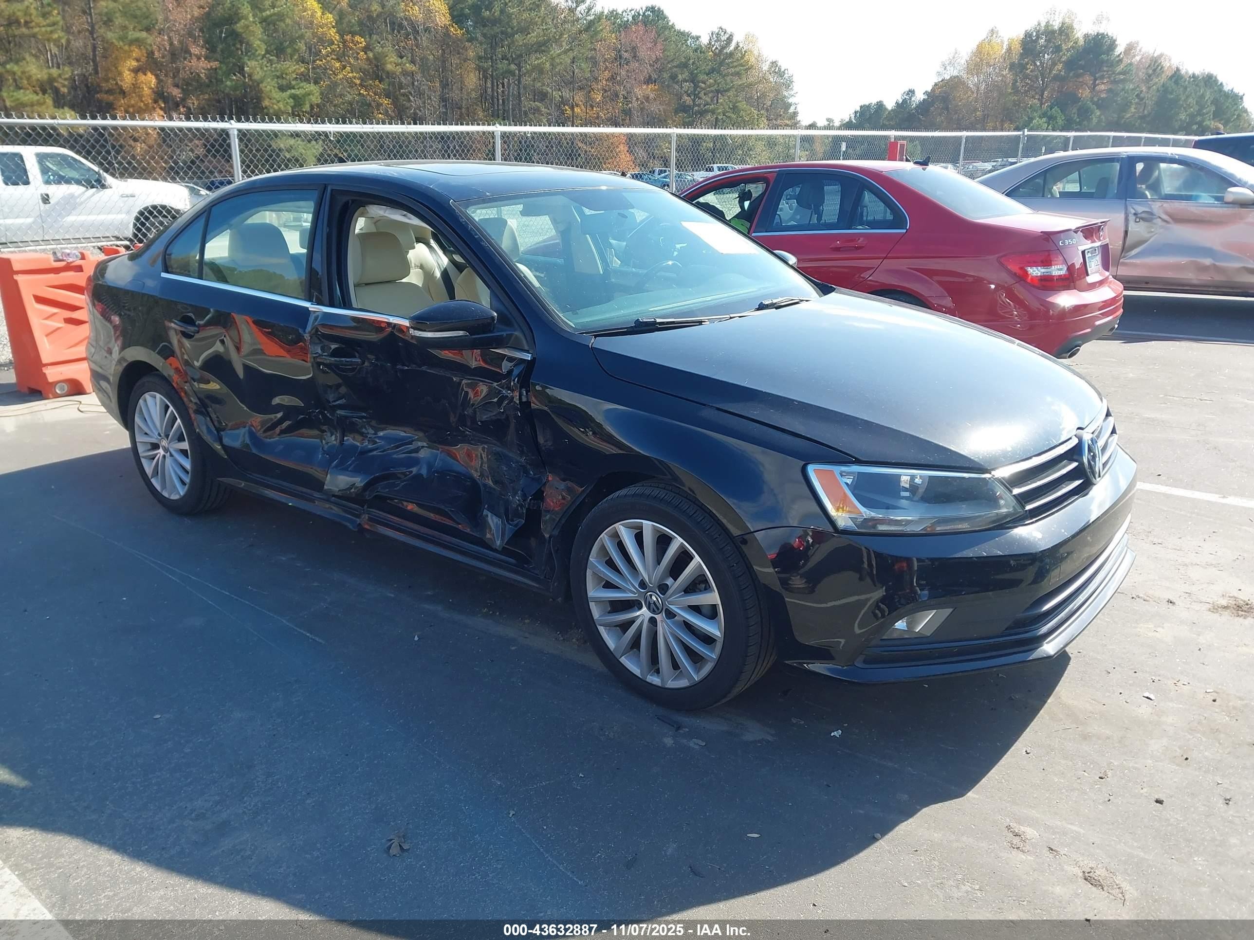 2015 Volkswagen Jetta 1.8t Se Черный vin: 3VWD07AJ9FM253337