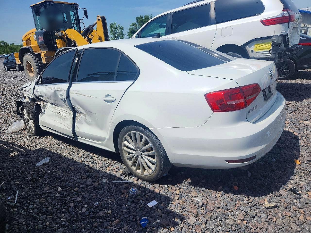 2015 Volkswagen Jetta Se White vin: 3VWD07AJ9FM292316