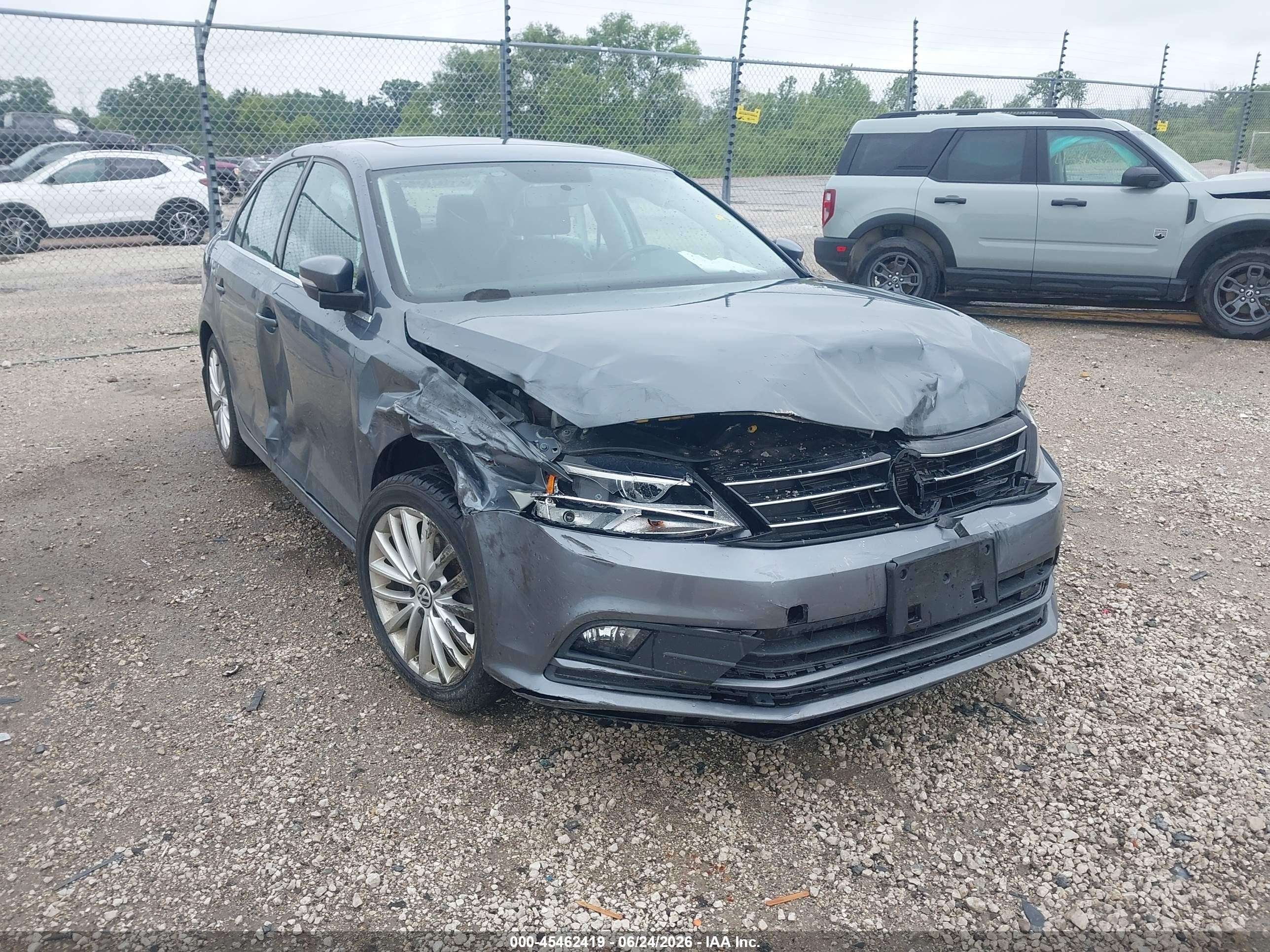 2015 Volkswagen Jetta 1.8t Se Gray vin: 3VWD07AJ9FM357617
