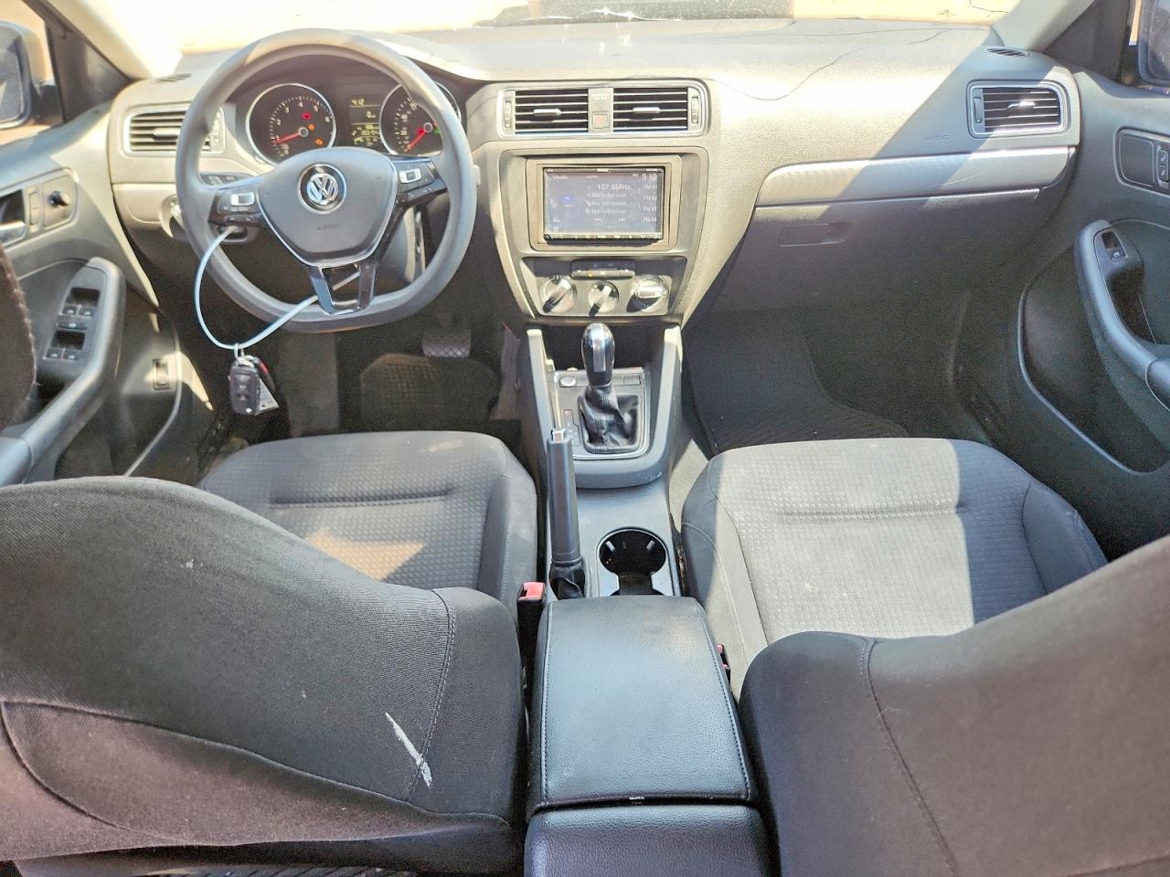 2015 Volkswagen Jetta Se Black vin: 3VWD07AJ9FM404337