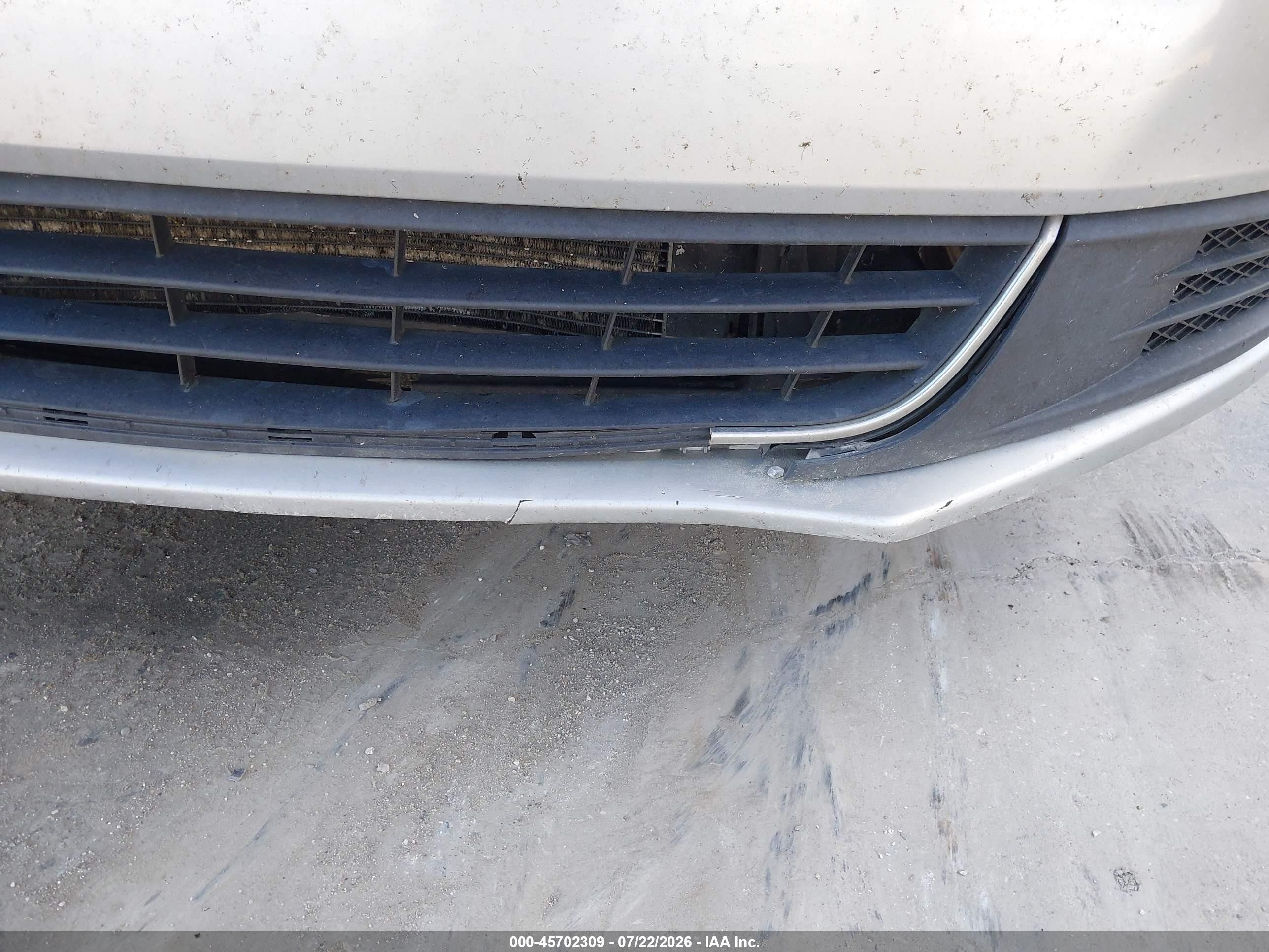 2014 Volkswagen Jetta 1.8t Se Silver vin: 3VWD07AJXEM223620