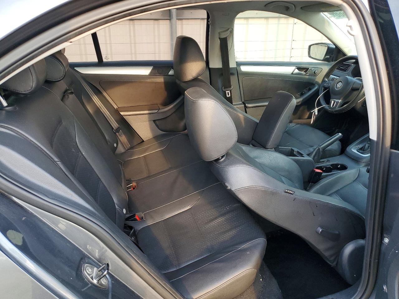 2014 Volkswagen Jetta Se Gray vin: 3VWD07AJXEM384632