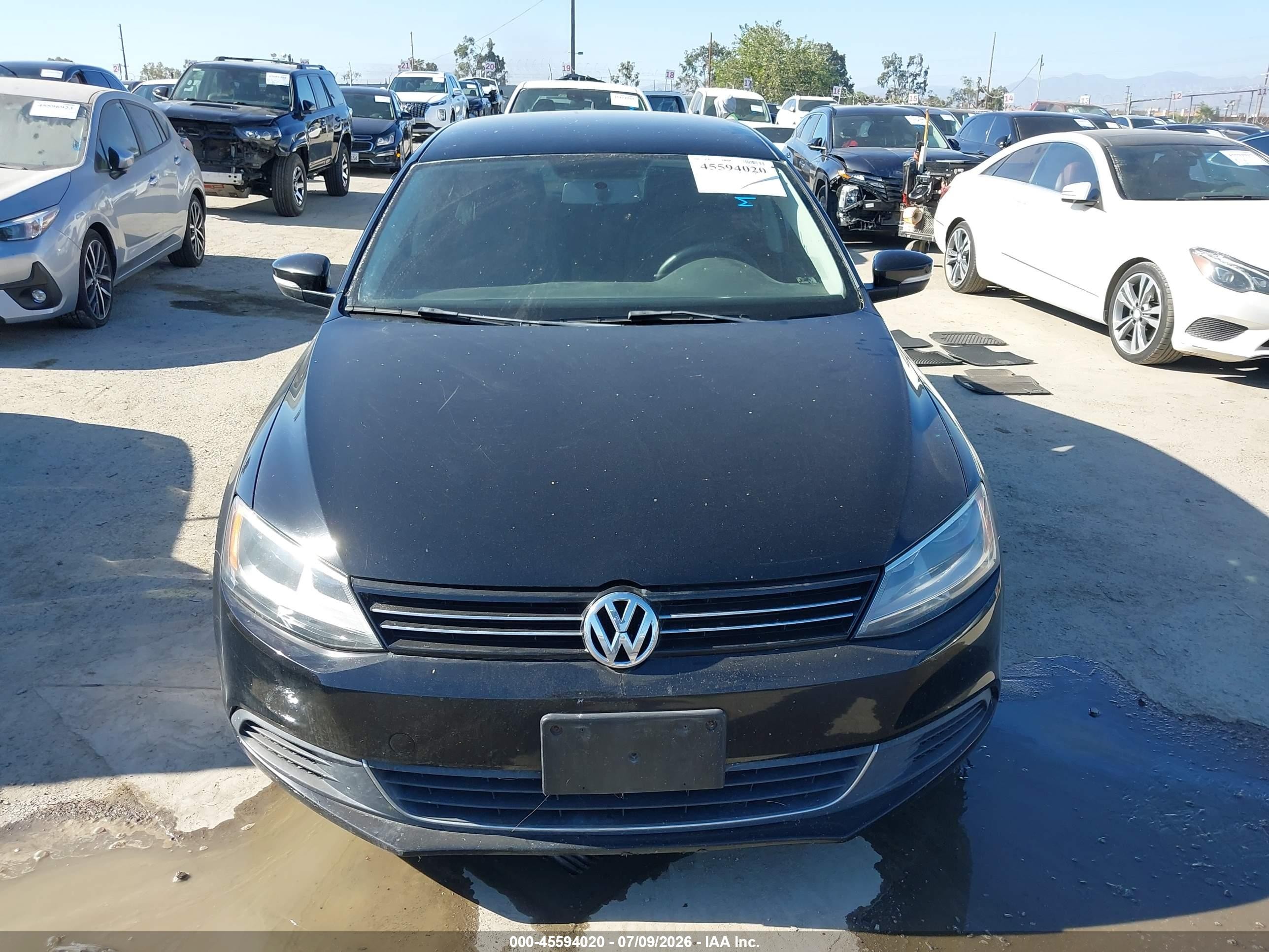 2014 Volkswagen Jetta 1.8t Se Черный vin: 3VWD17AJ0EM376522