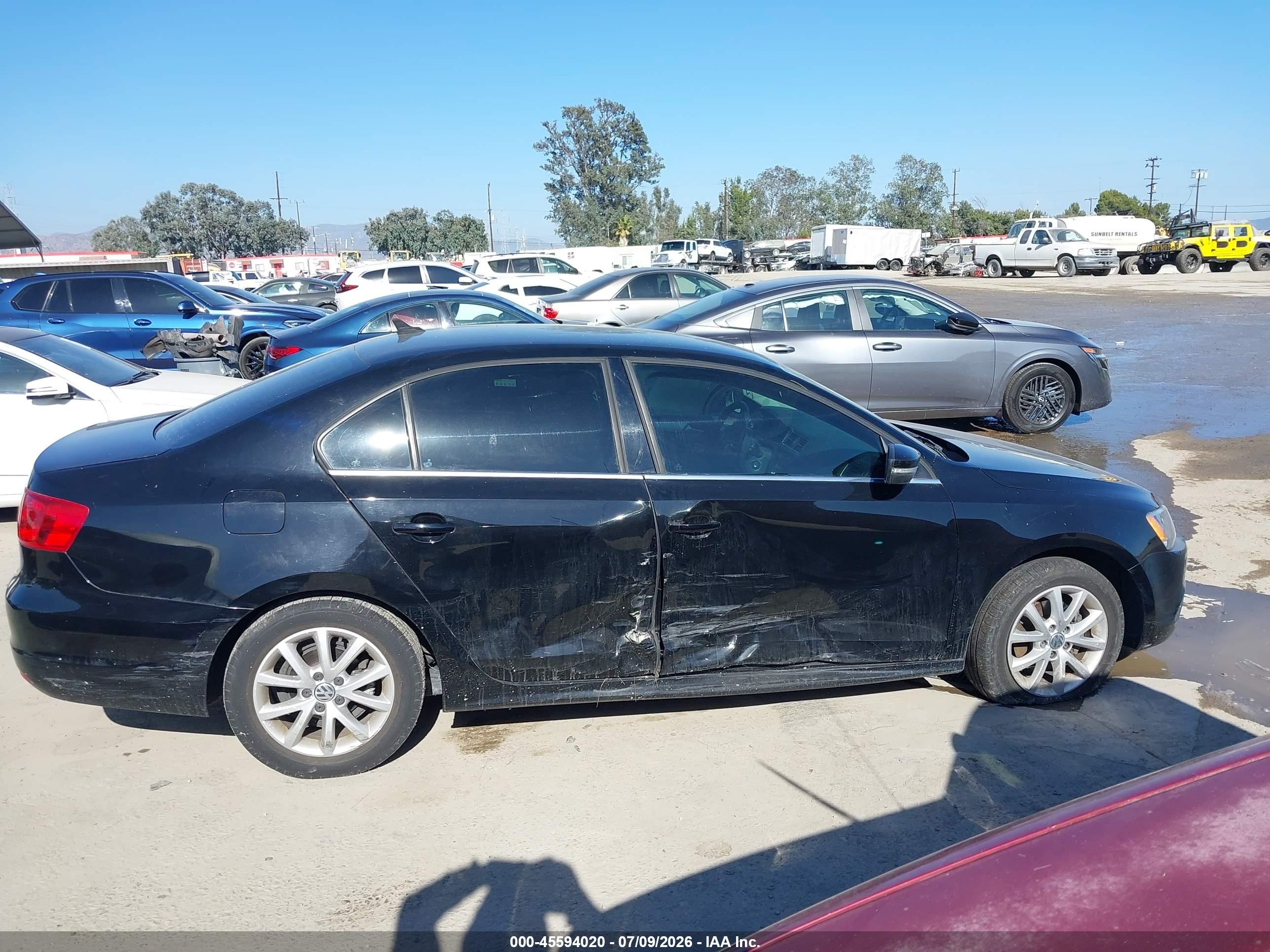 2014 Volkswagen Jetta 1.8t Se Черный vin: 3VWD17AJ0EM376522