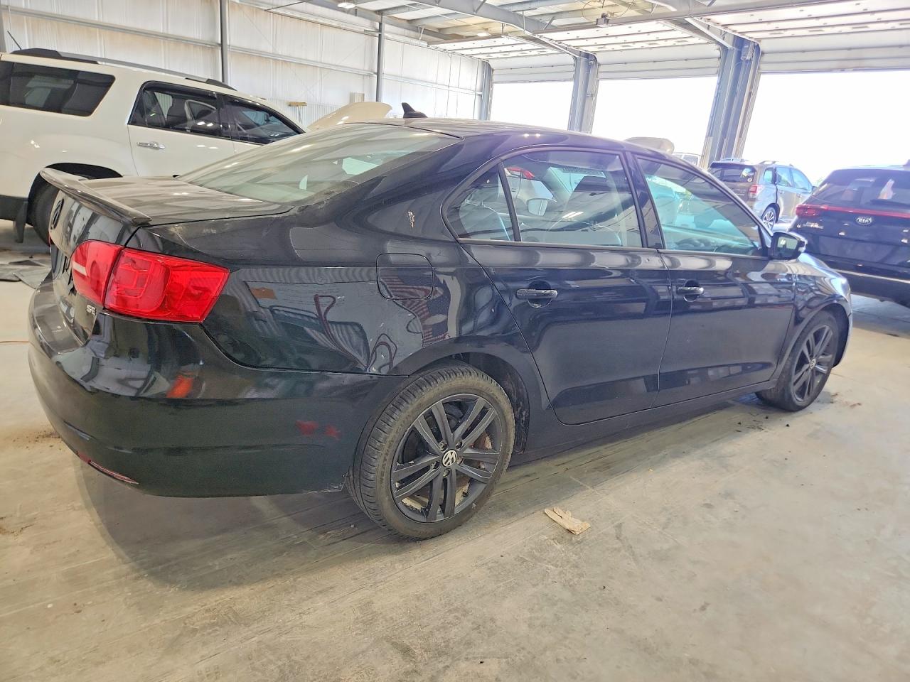 2014 Volkswagen Jetta Se Черный vin: 3VWD17AJ0EM437335