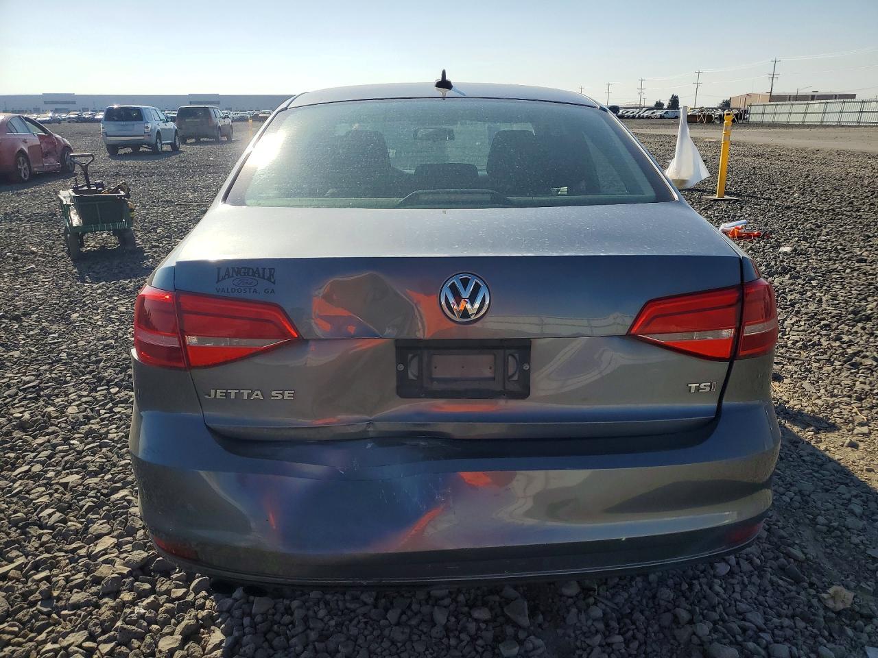 2015 Volkswagen Jetta Se Gray vin: 3VWD17AJ0FM208994