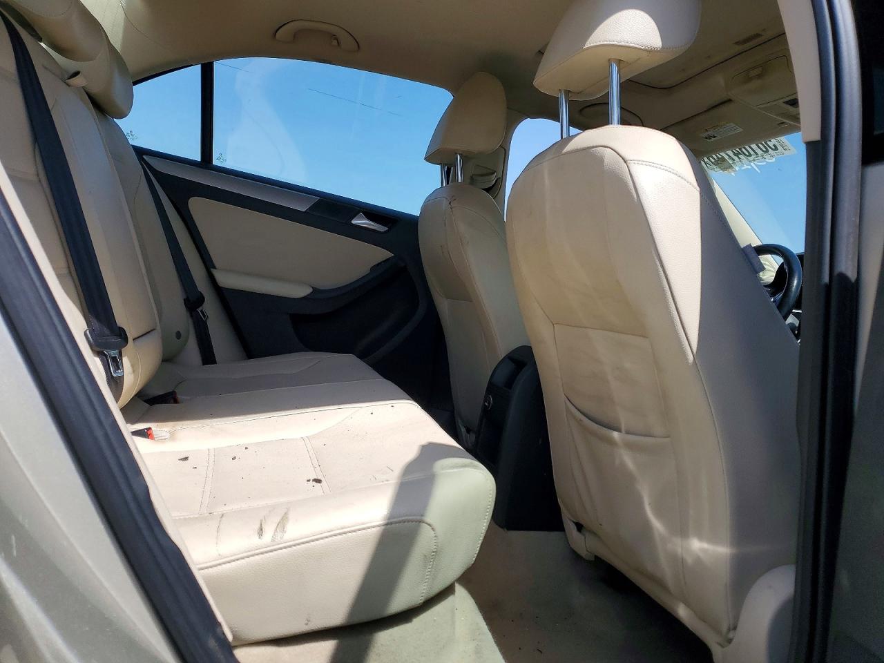 2015 Volkswagen Jetta Se Gray vin: 3VWD17AJ0FM261274