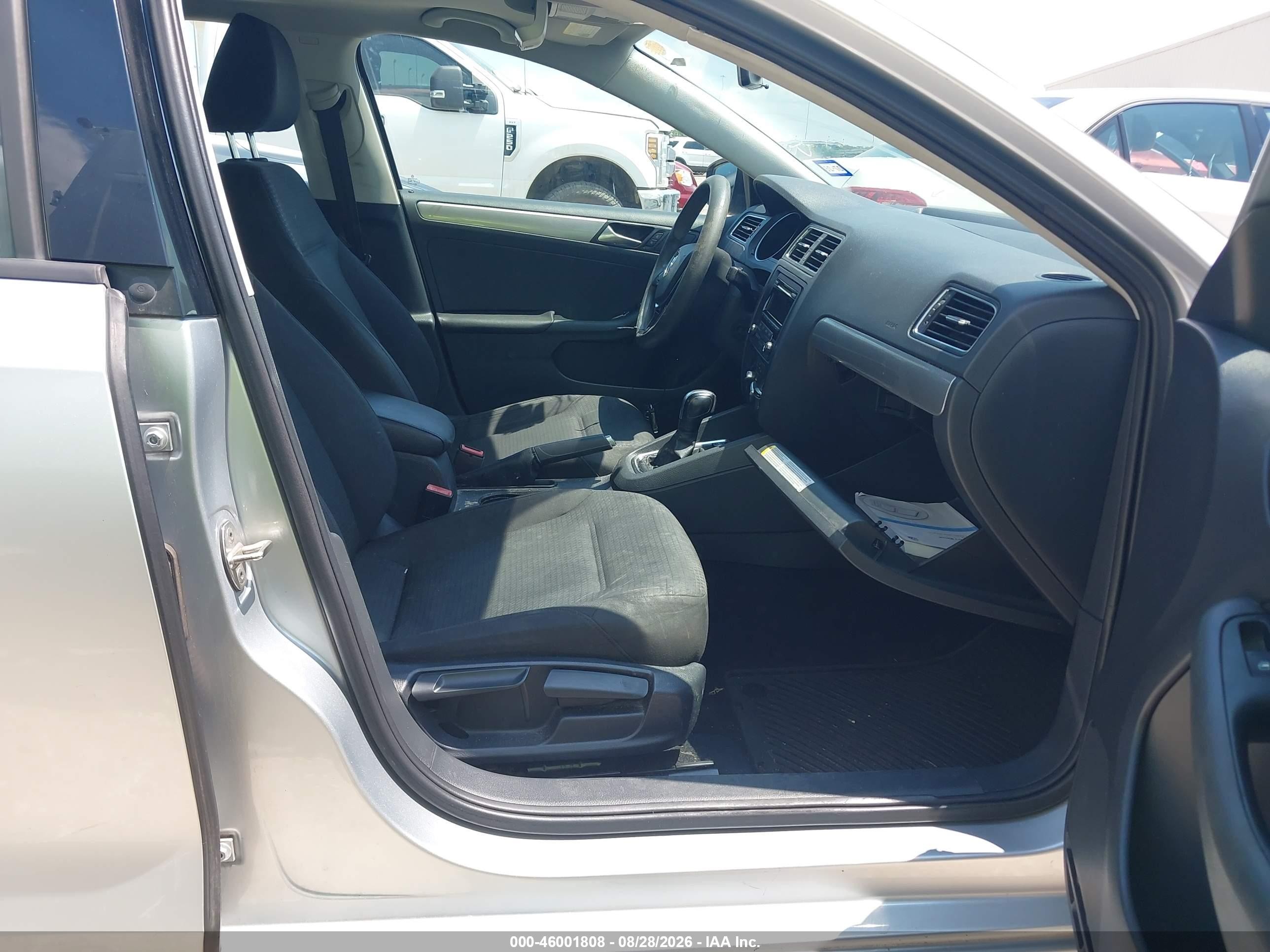 2015 Volkswagen Jetta 1.8t Se Gray vin: 3VWD17AJ0FM330559