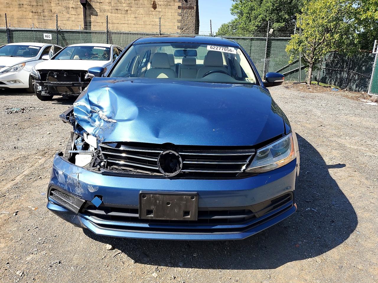 2015 Volkswagen Jetta Se Blue vin: 3VWD17AJ0FM349869