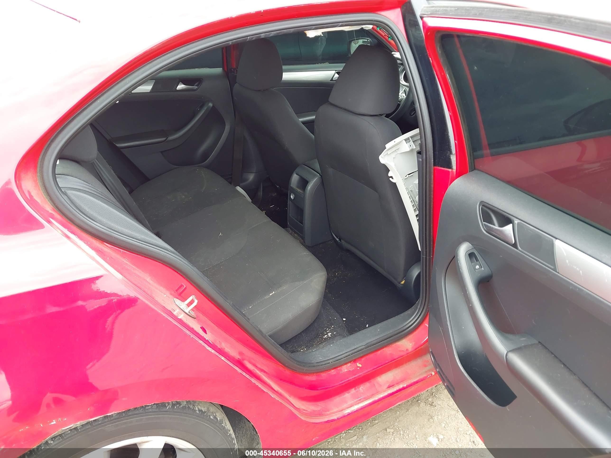 2015 Volkswagen Jetta 1.8t Se Red vin: 3VWD17AJ0FM355610