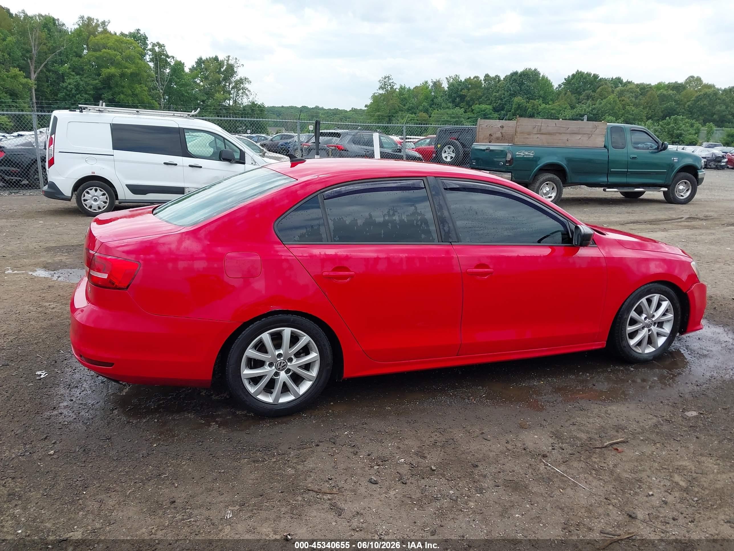 2015 Volkswagen Jetta 1.8t Se Red vin: 3VWD17AJ0FM355610