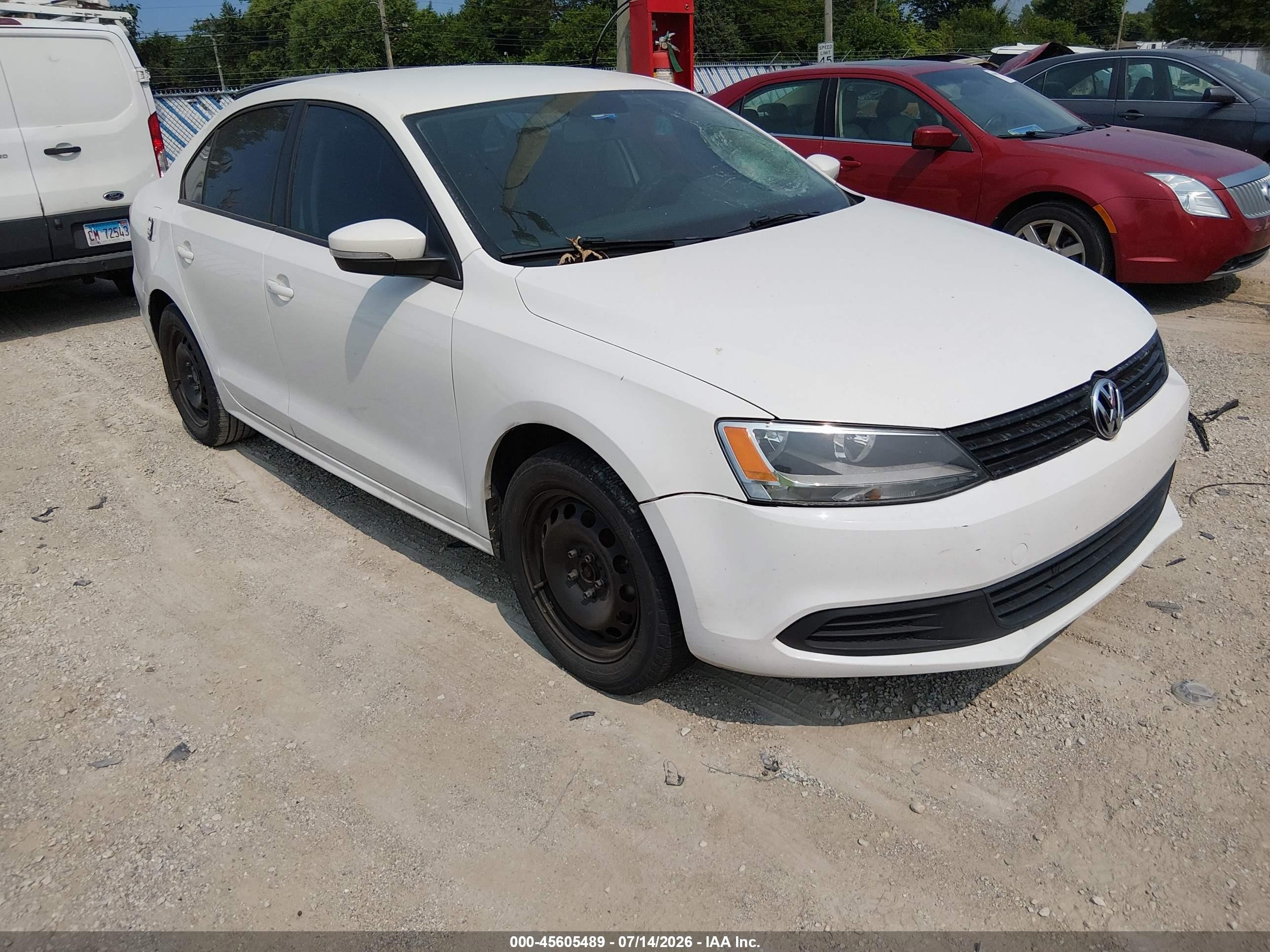 2014 Volkswagen Jetta 1.8t Se White vin: 3VWD17AJ1EM226211