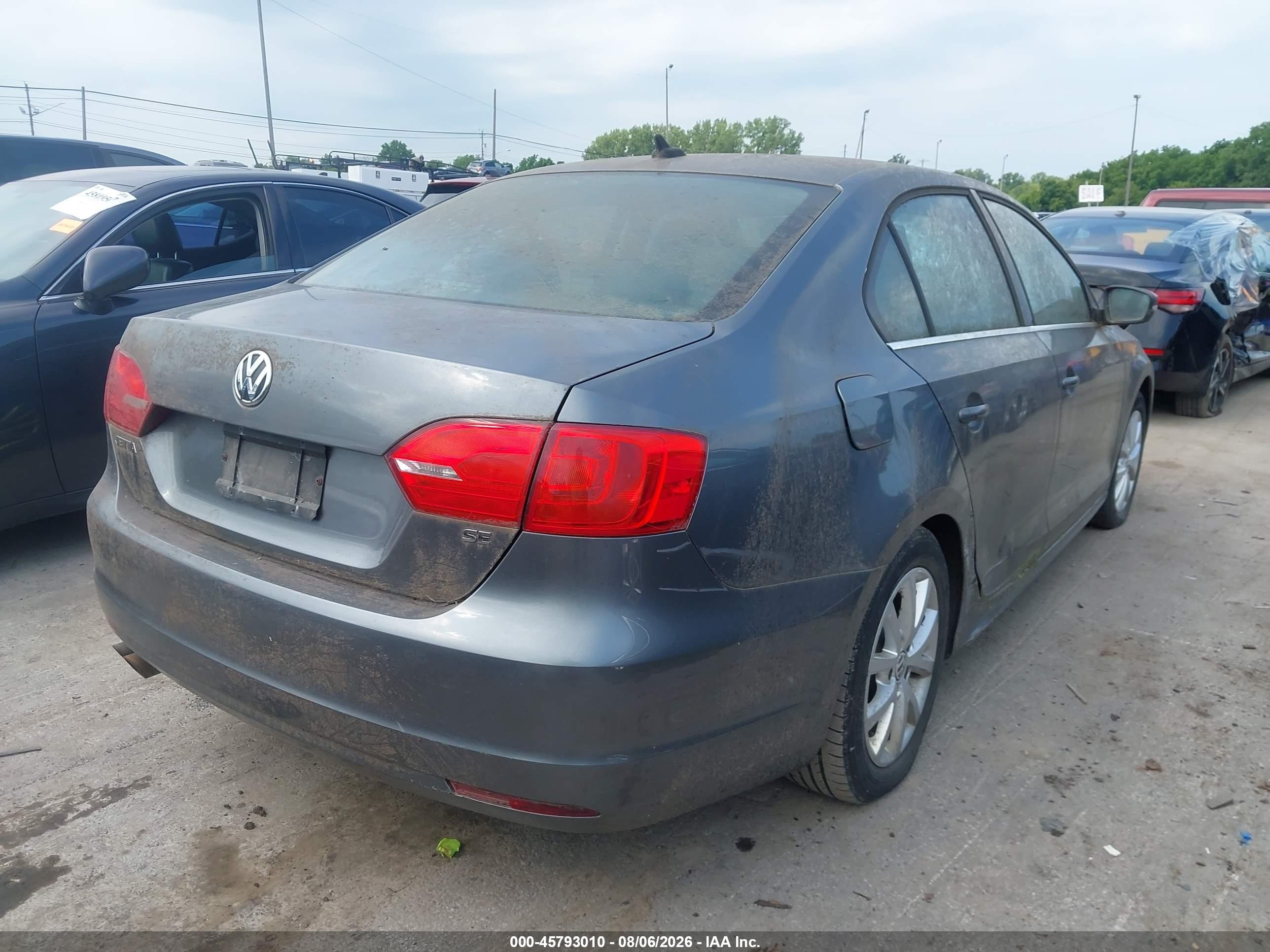 2014 Volkswagen Jetta 1.8t Se Gray vin: 3VWD17AJ1EM233434