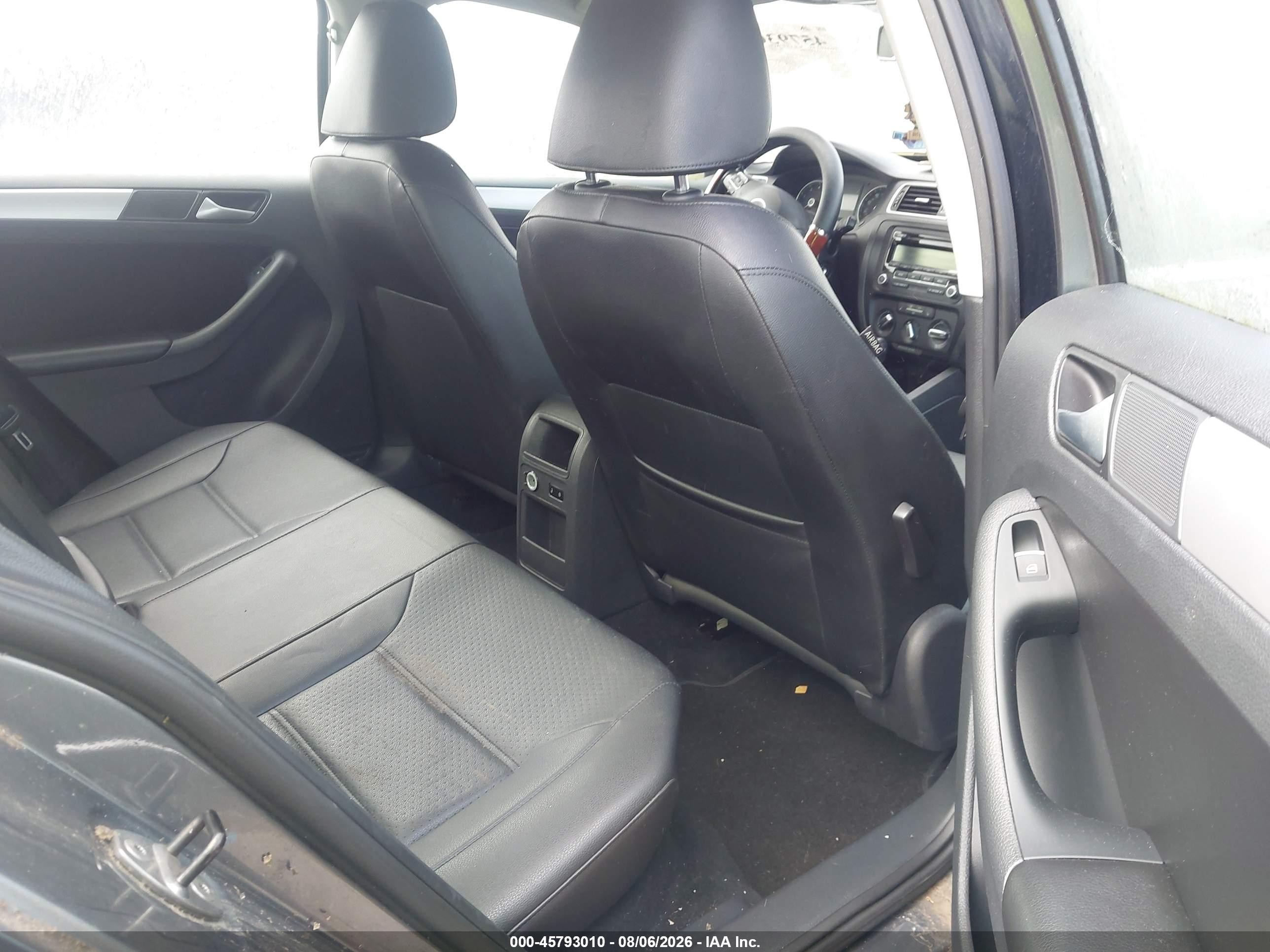 2014 Volkswagen Jetta 1.8t Se Gray vin: 3VWD17AJ1EM233434