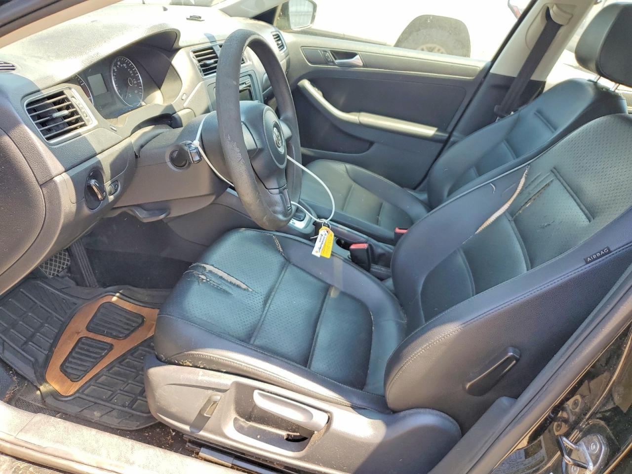 2014 Volkswagen Jetta Se Black vin: 3VWD17AJ1EM365822