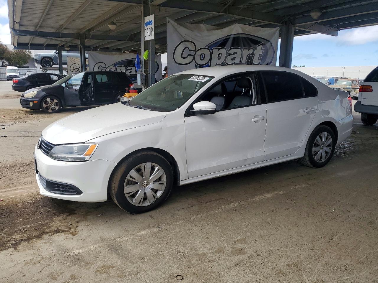 2014 Volkswagen Jetta Se White vin: 3VWD17AJ1EM382071