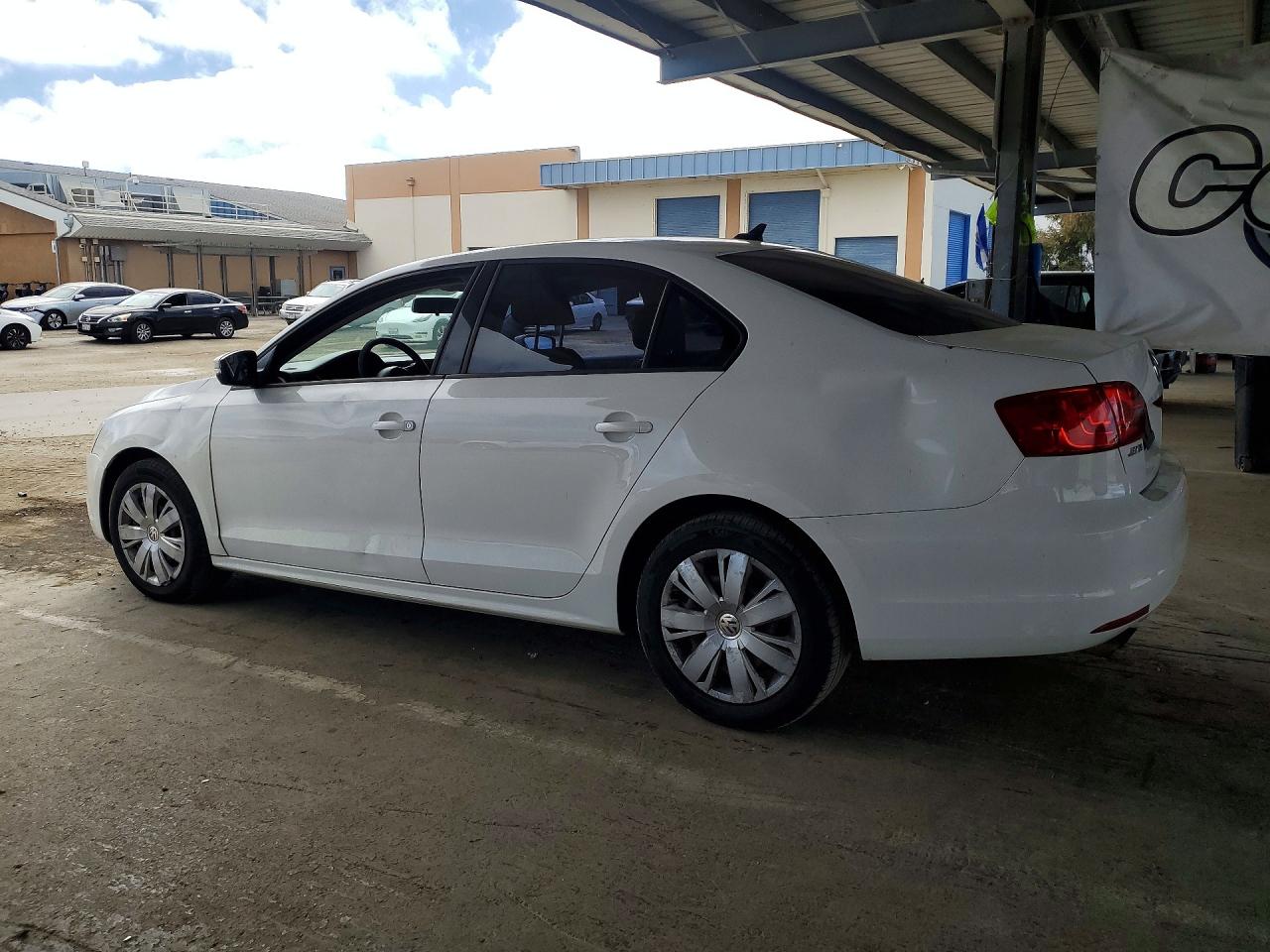 2014 Volkswagen Jetta Se White vin: 3VWD17AJ1EM382071