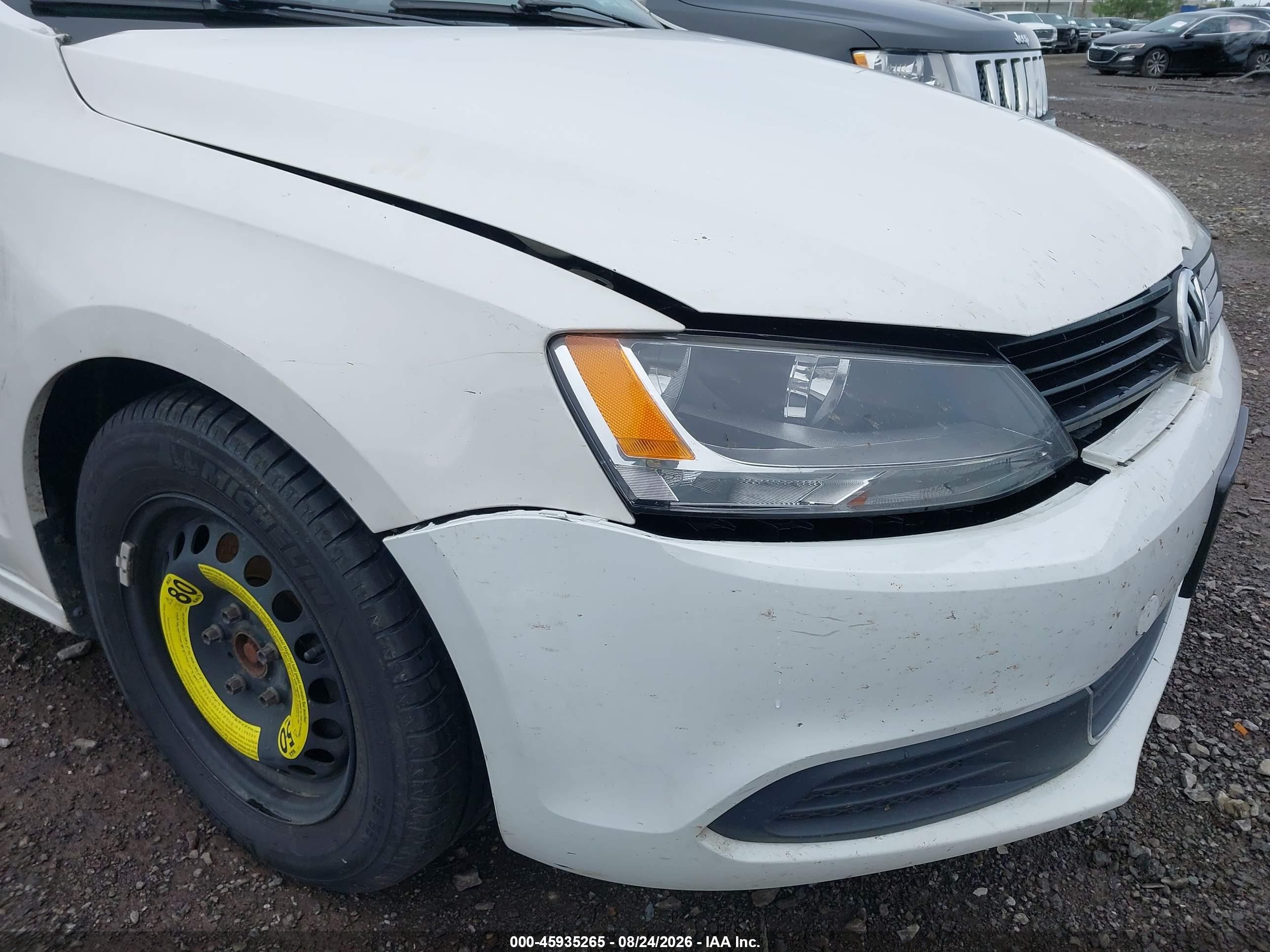 2014 Volkswagen Jetta 1.8t Se Белый vin: 3VWD17AJ1EM417840