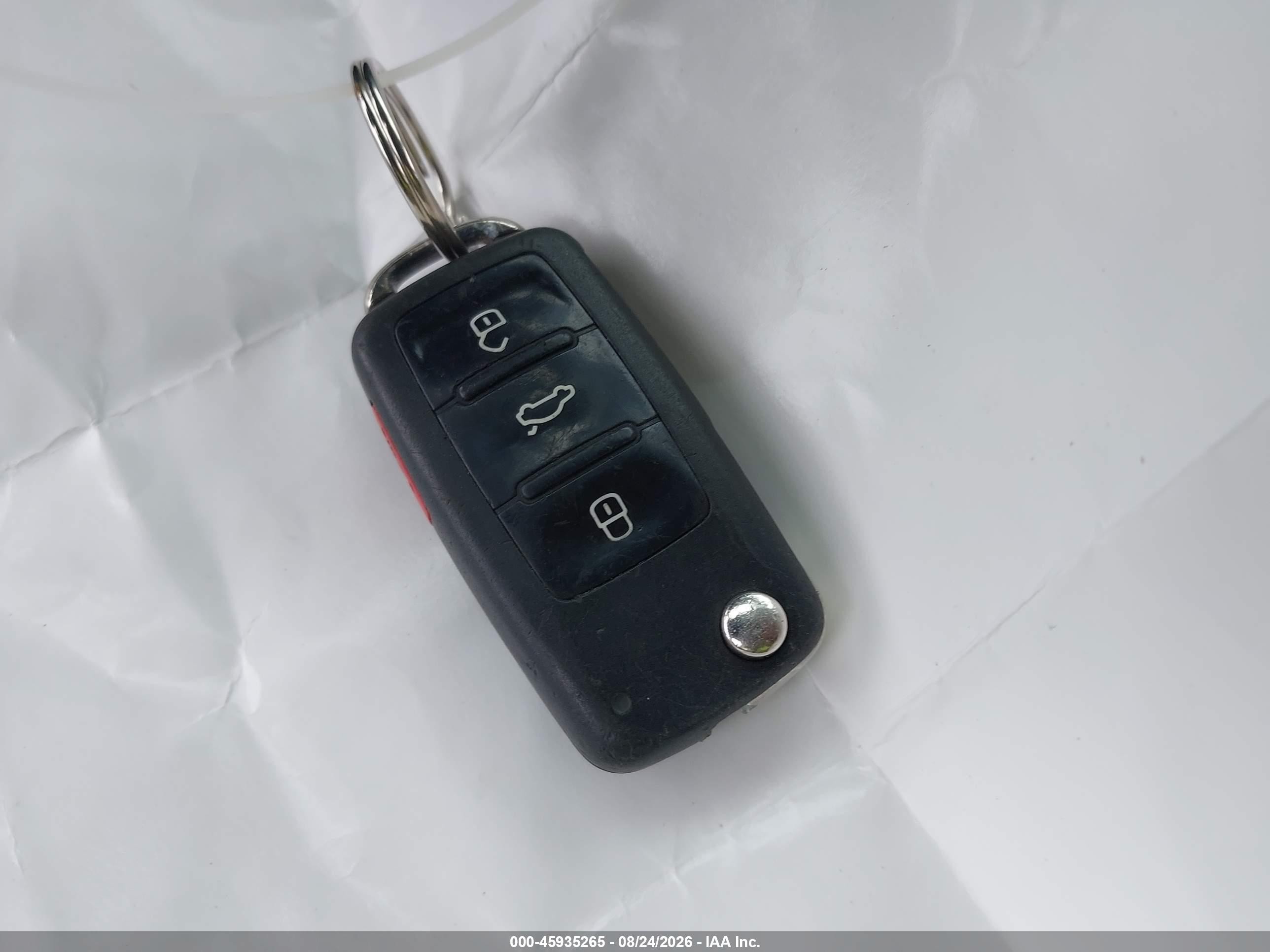 2014 Volkswagen Jetta 1.8t Se Белый vin: 3VWD17AJ1EM417840