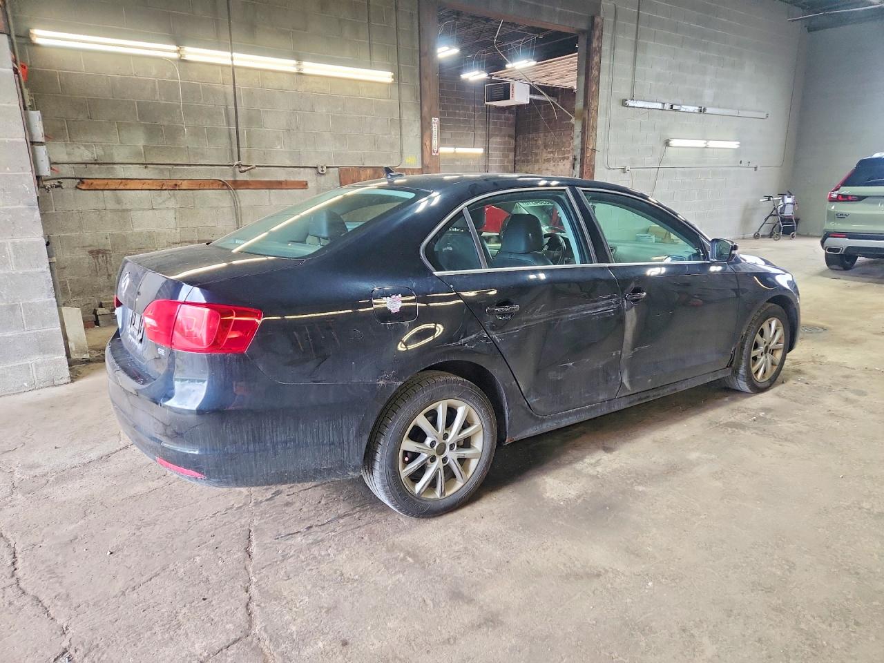 2014 Volkswagen Jetta Se Черный vin: 3VWD17AJ1EM440227
