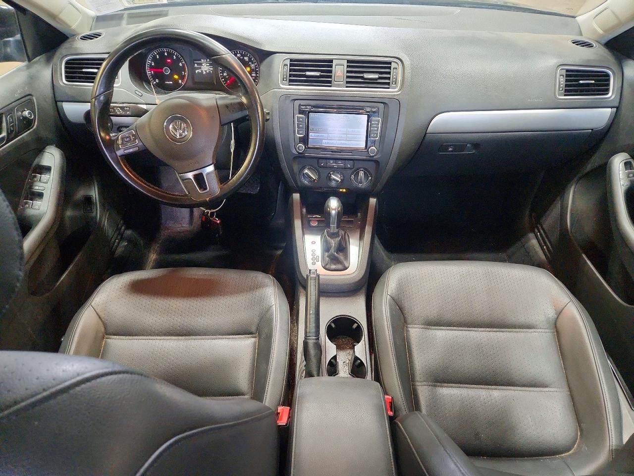 2014 Volkswagen Jetta Se Черный vin: 3VWD17AJ1EM440227