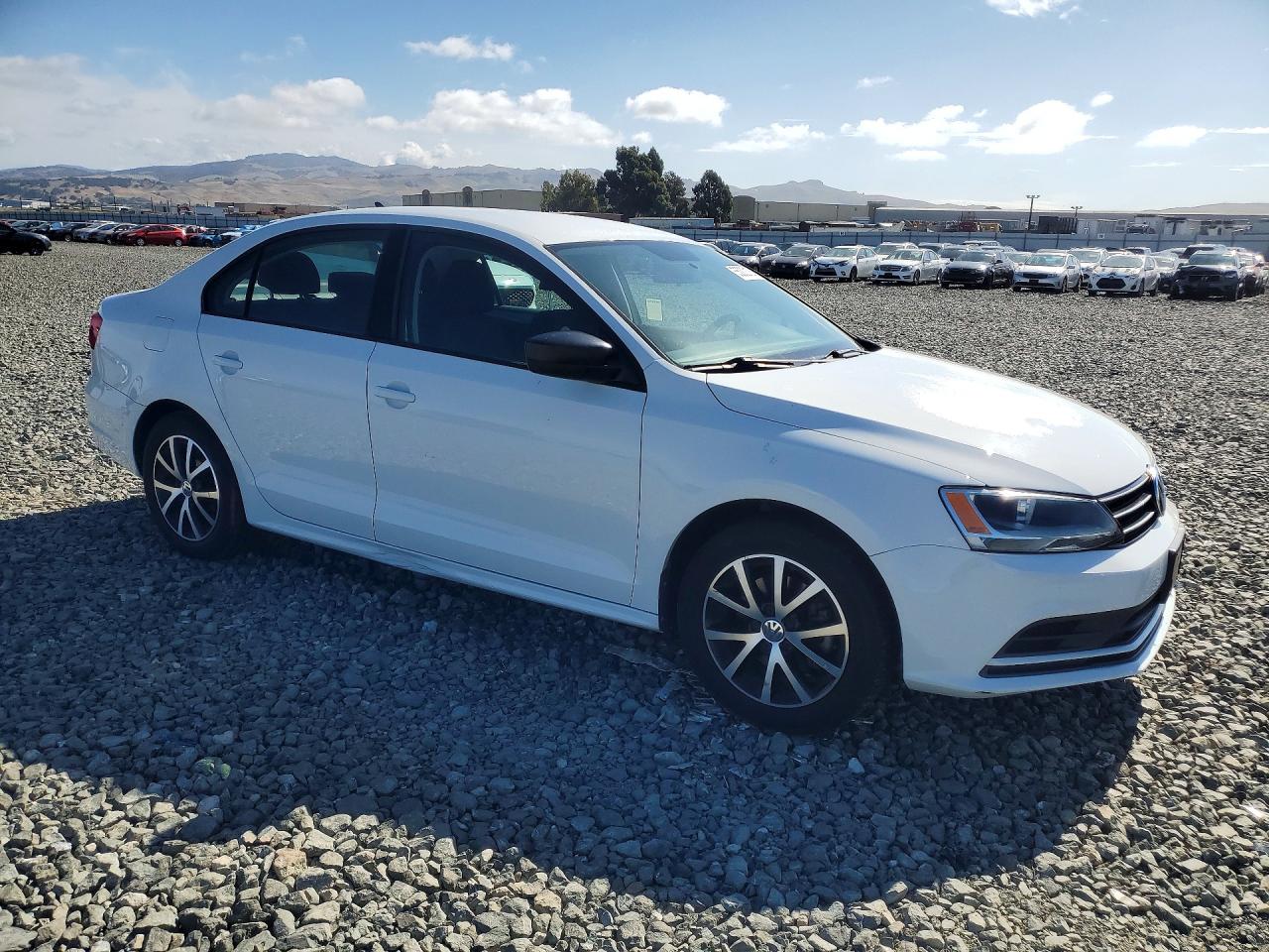 2015 Volkswagen Jetta Se White vin: 3VWD17AJ1FM201813