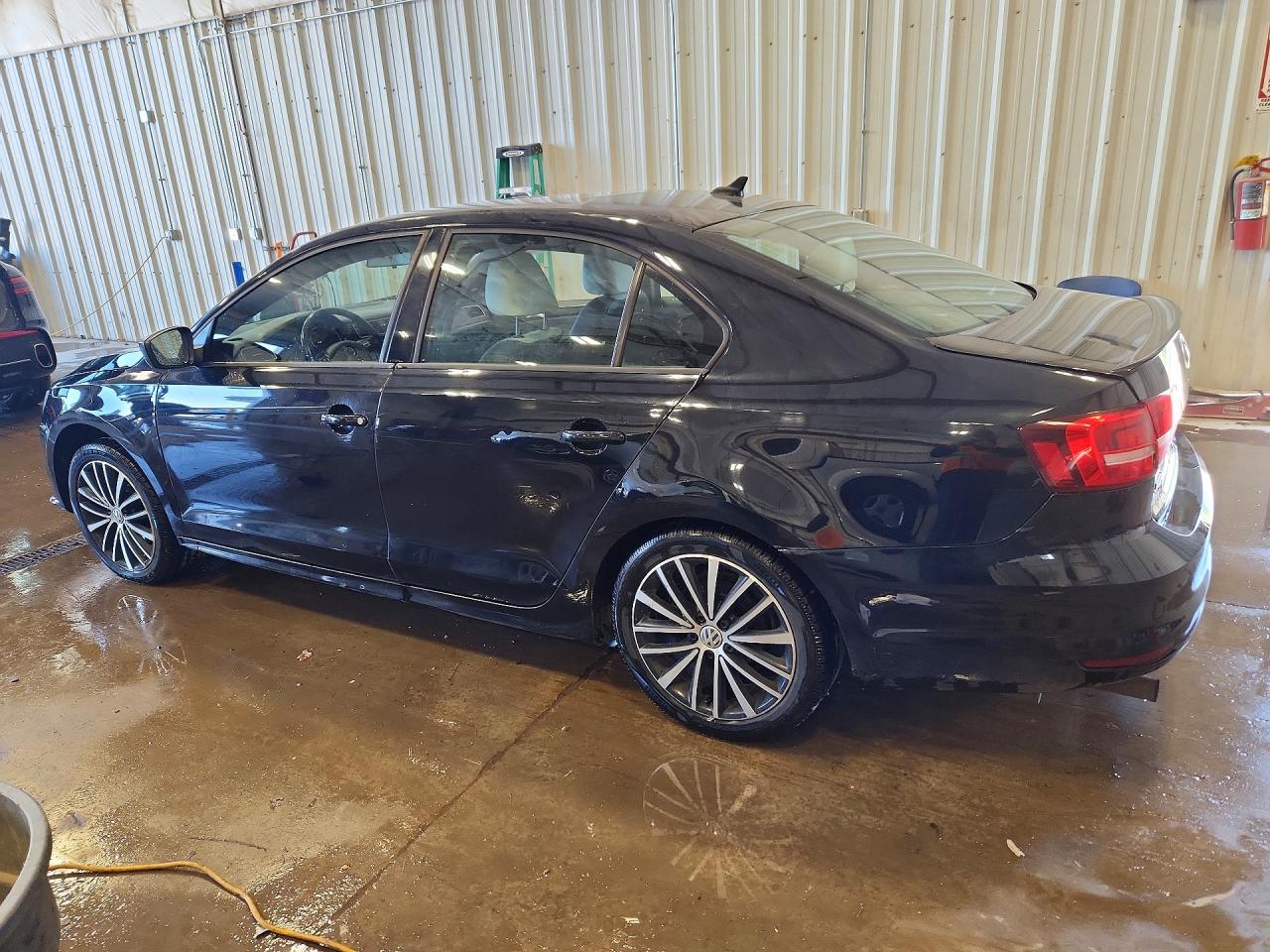 2015 Volkswagen Jetta Se Black vin: 3VWD17AJ1FM202587