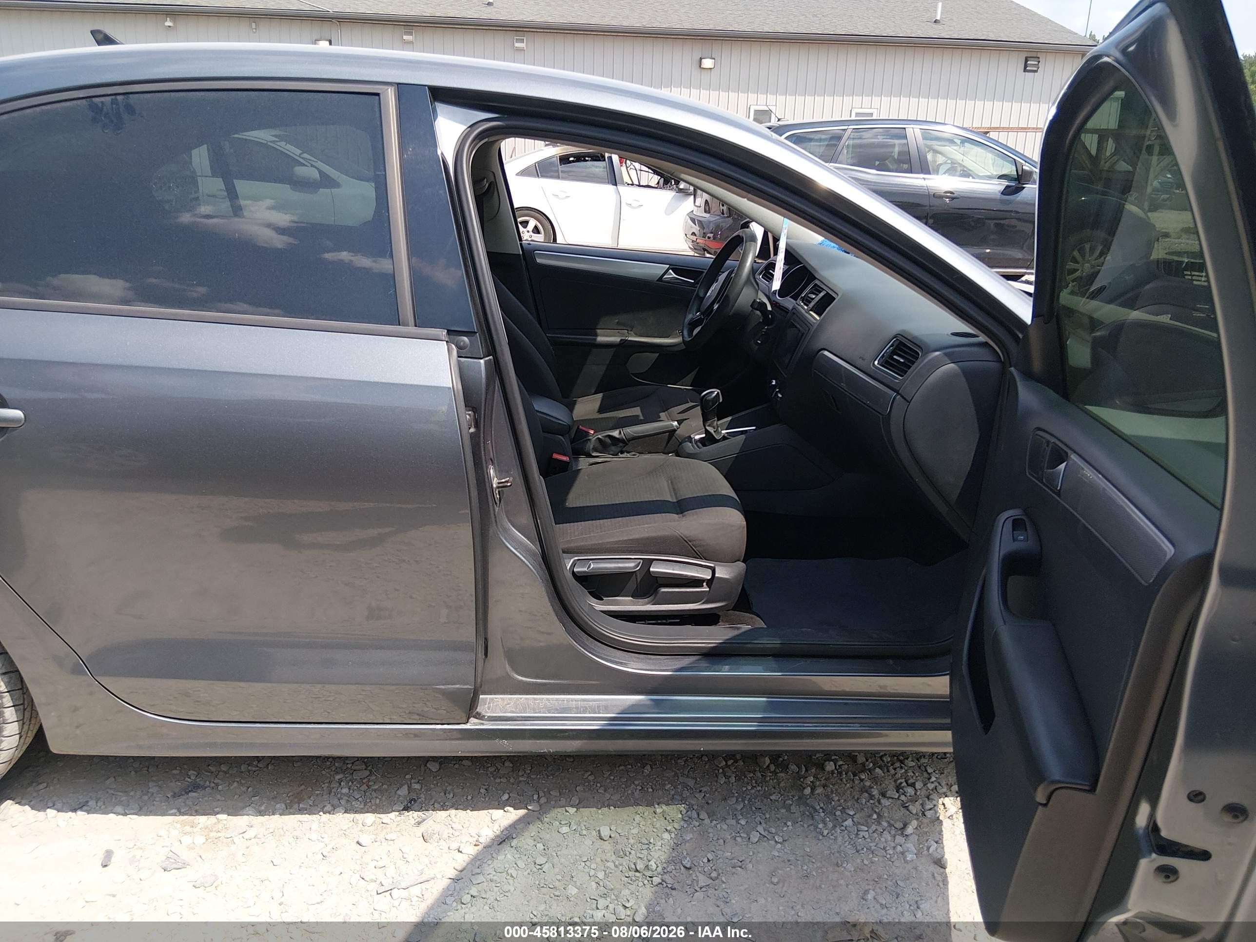2015 Volkswagen Jetta 1.8t Se Gray vin: 3VWD17AJ1FM205473