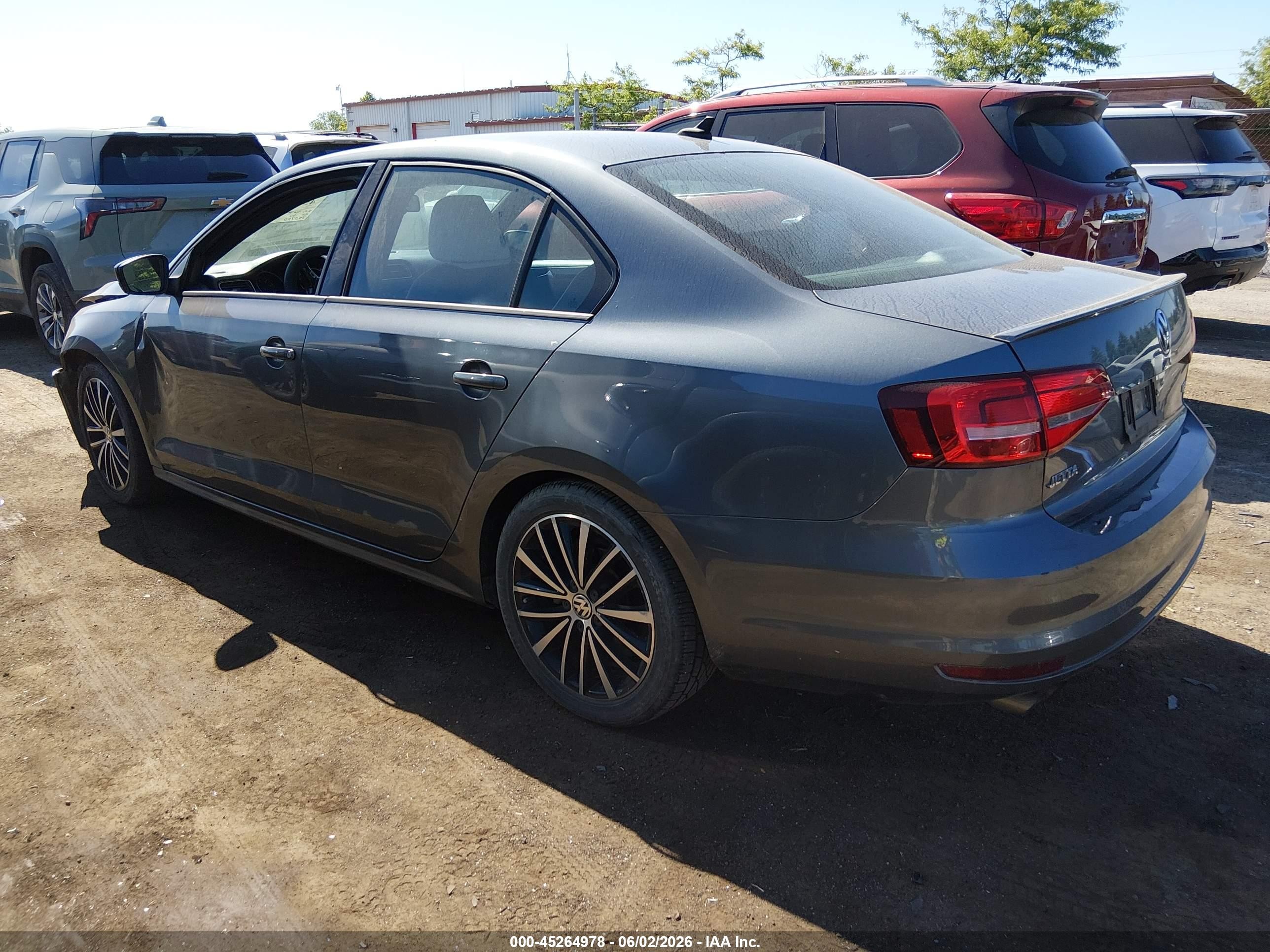 2015 Volkswagen Jetta 1.8t Sport Gray vin: 3VWD17AJ1FM211533