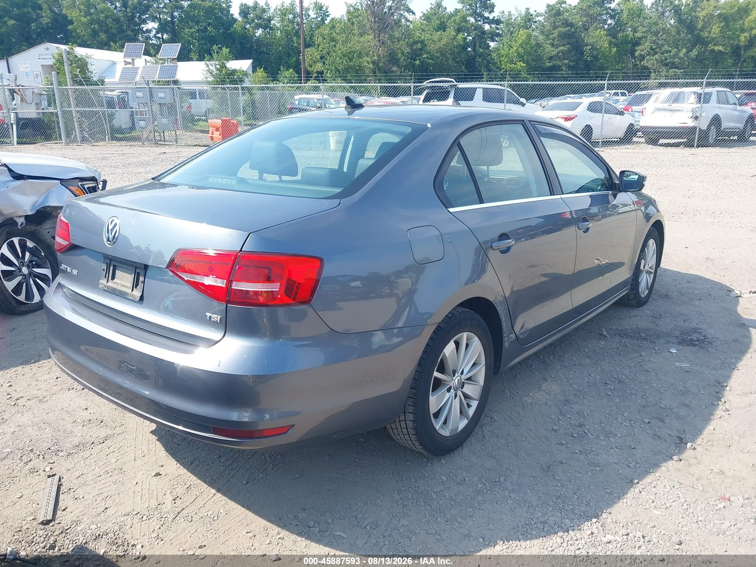 2015 Volkswagen Jetta 1.8t Se Gray vin: 3VWD17AJ1FM230552