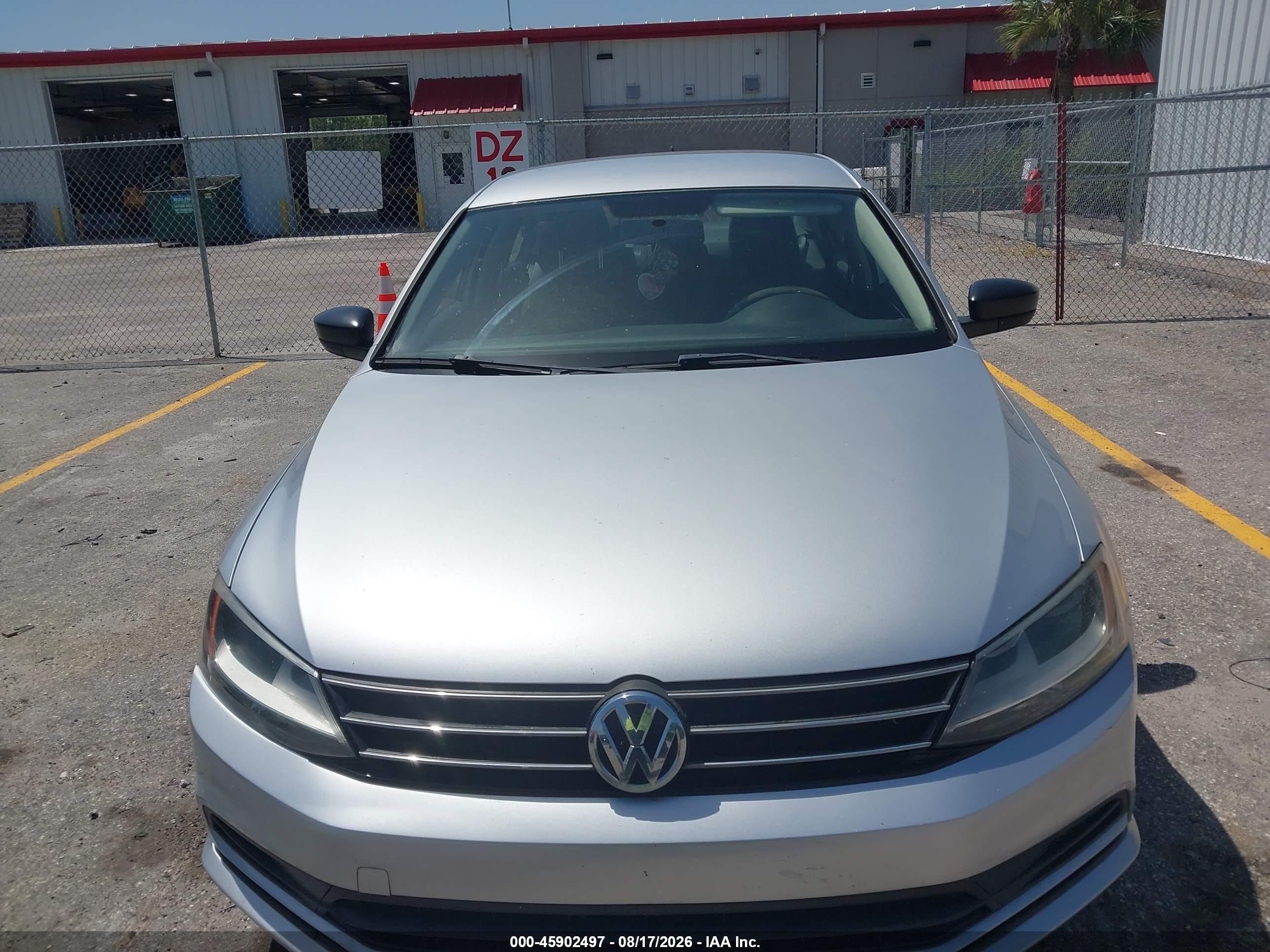 2015 Volkswagen Jetta 1.8t Se Серебряный vin: 3VWD17AJ1FM233046